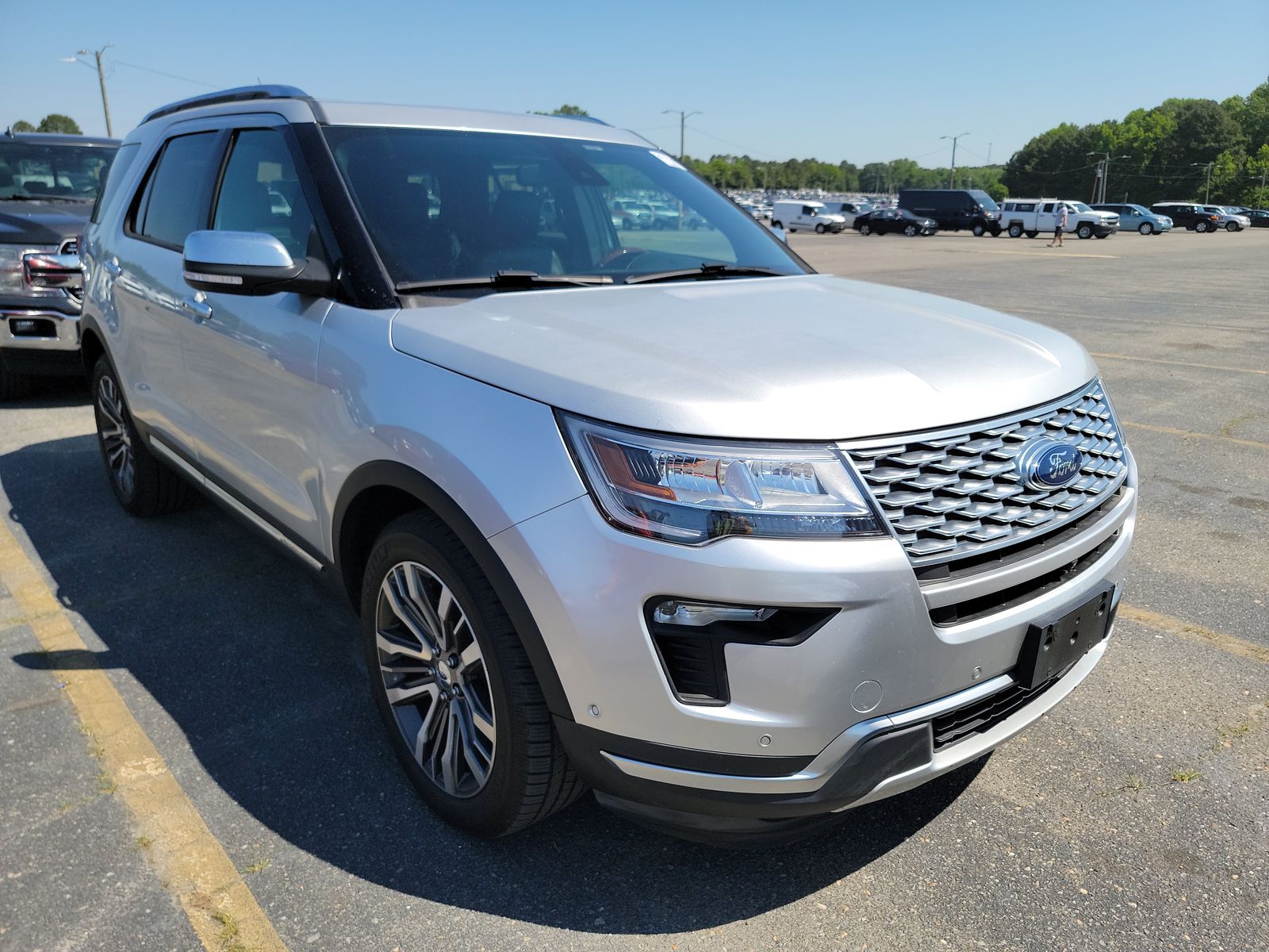 FORD EXPLORER - 4