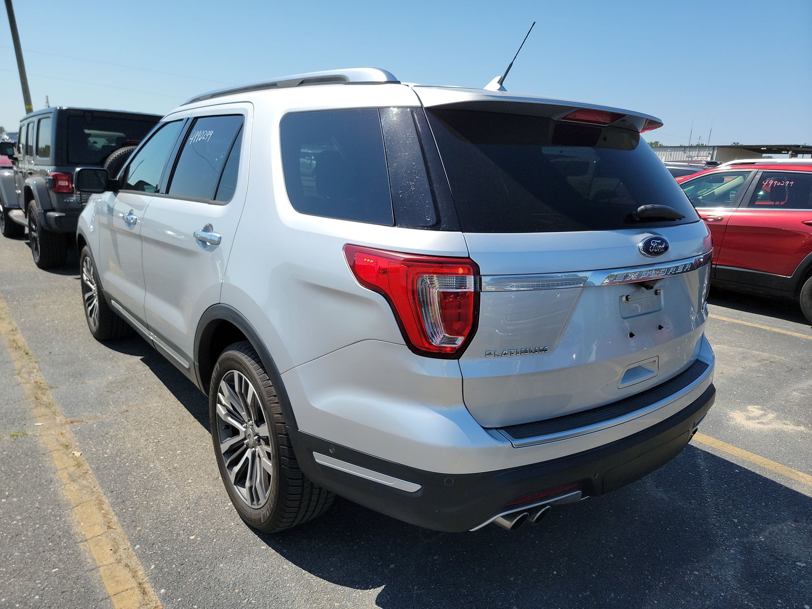 FORD EXPLORER - 7