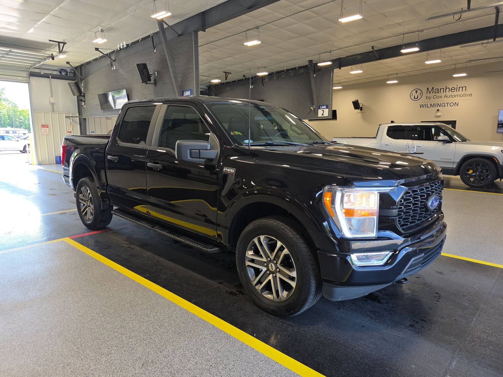 FORD F-150 - 4