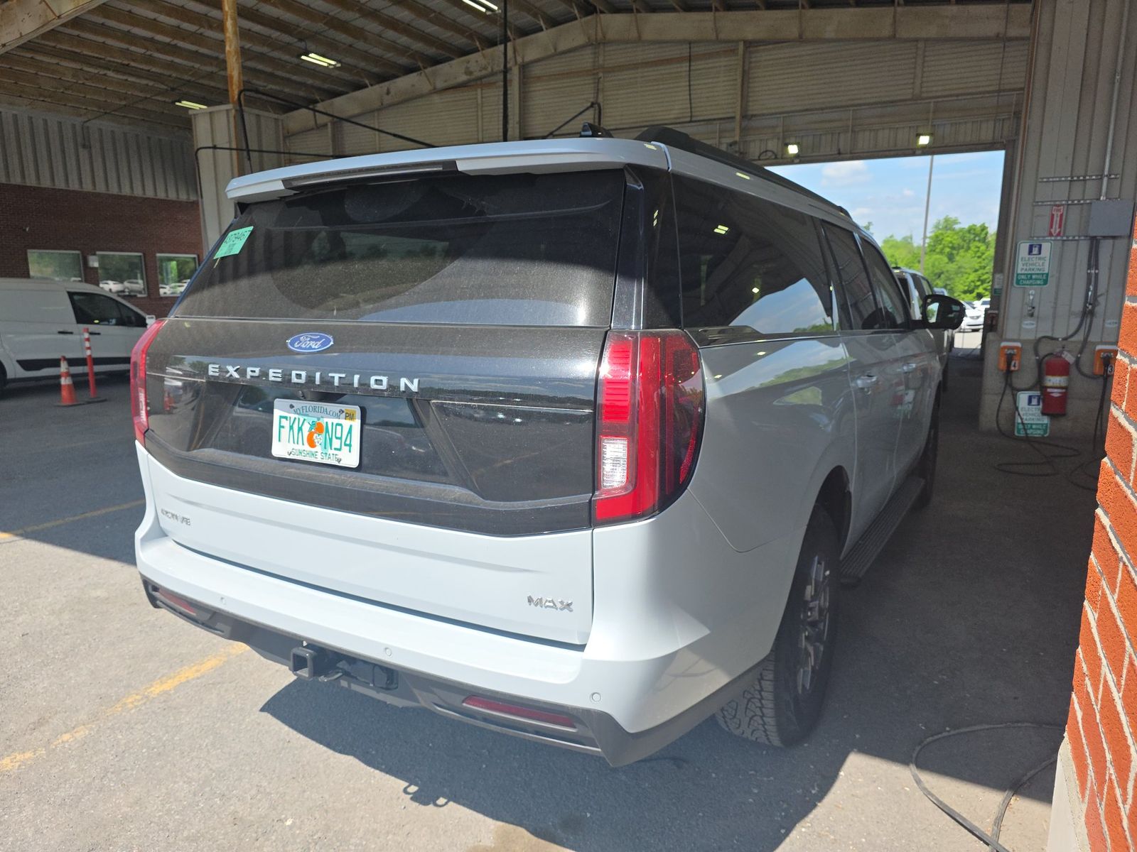 FORD EXPEDITION MAX - 5