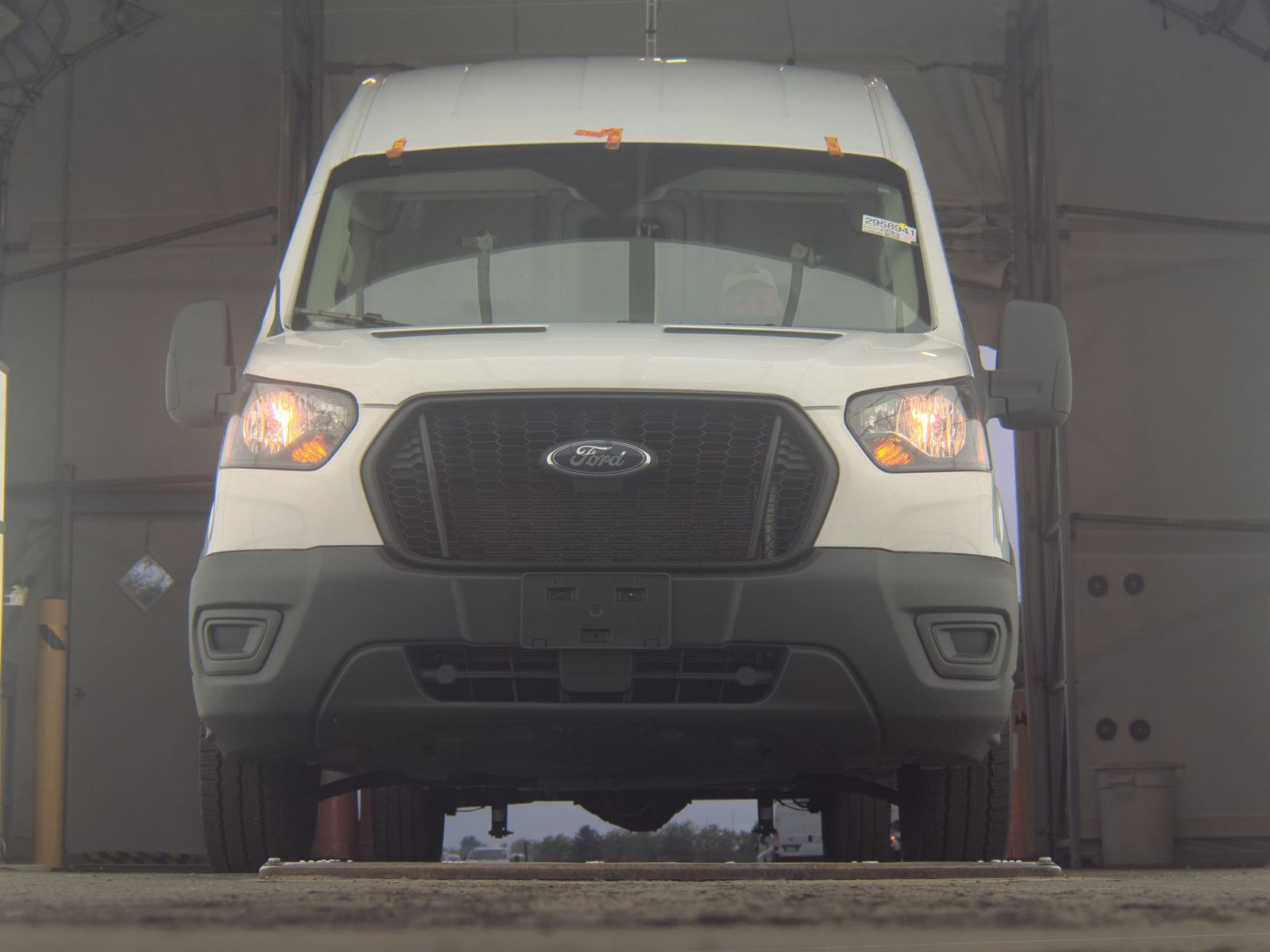 FORD TRANSIT 250 - 4