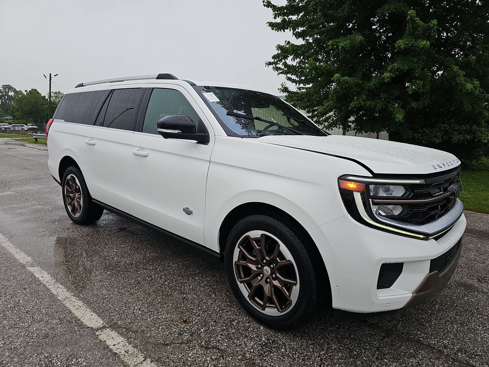 FORD EXPEDITION MAX - 4