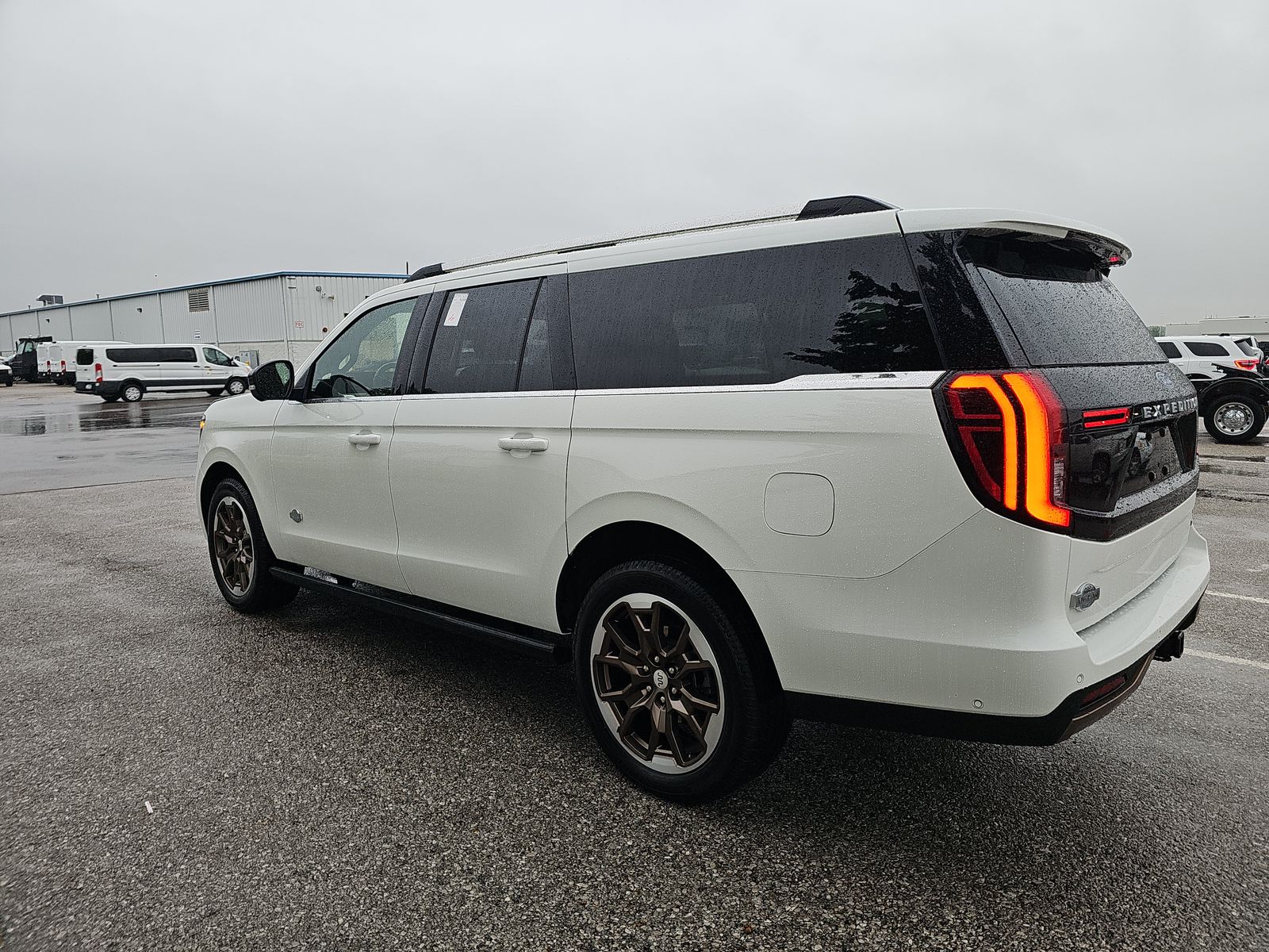 FORD EXPEDITION MAX - 7