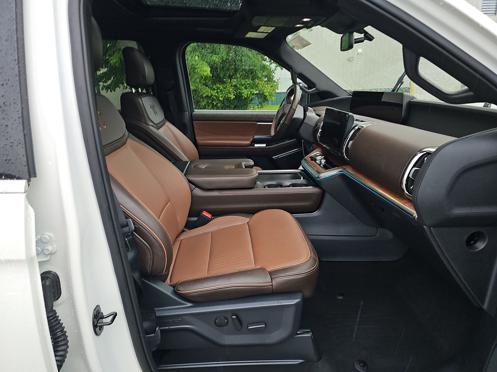 FORD EXPEDITION MAX - 9
