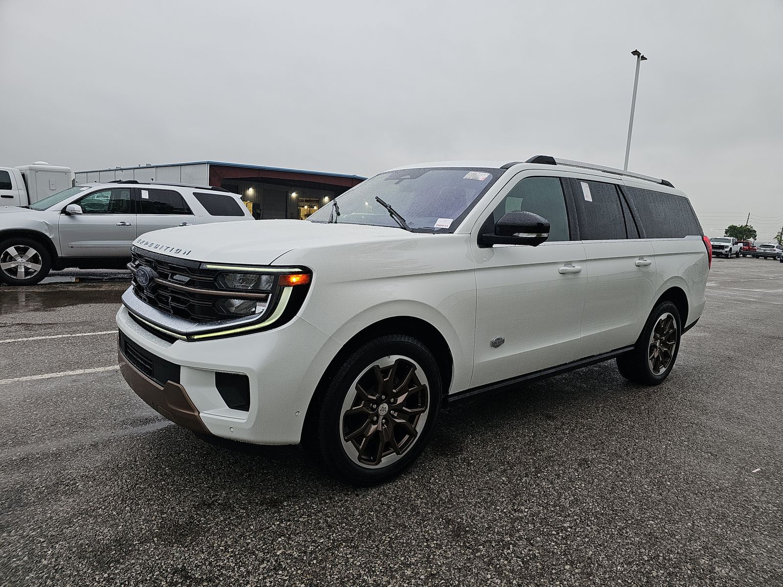 FORD EXPEDITION MAX - 1
