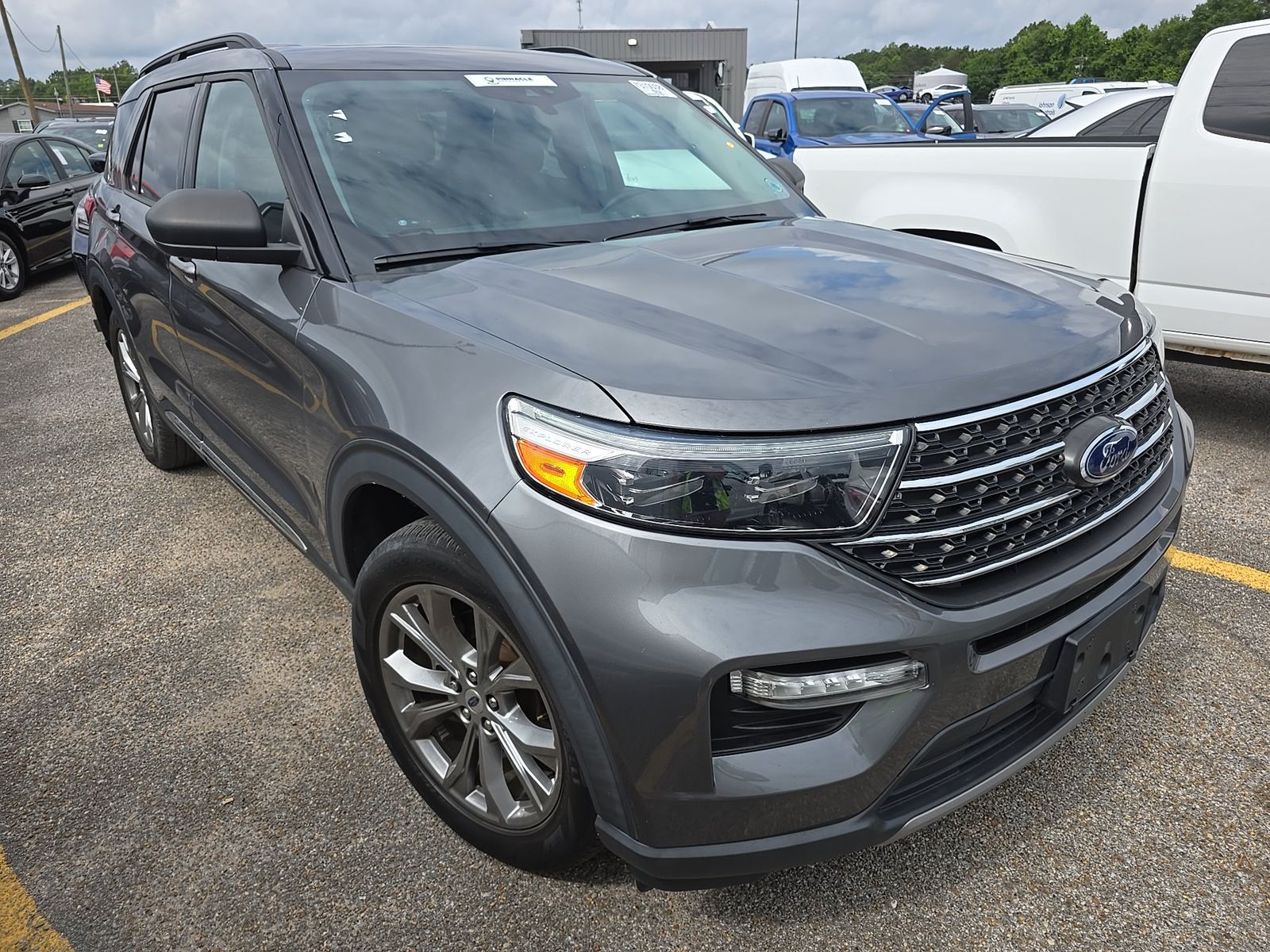 FORD EXPLORER - 4