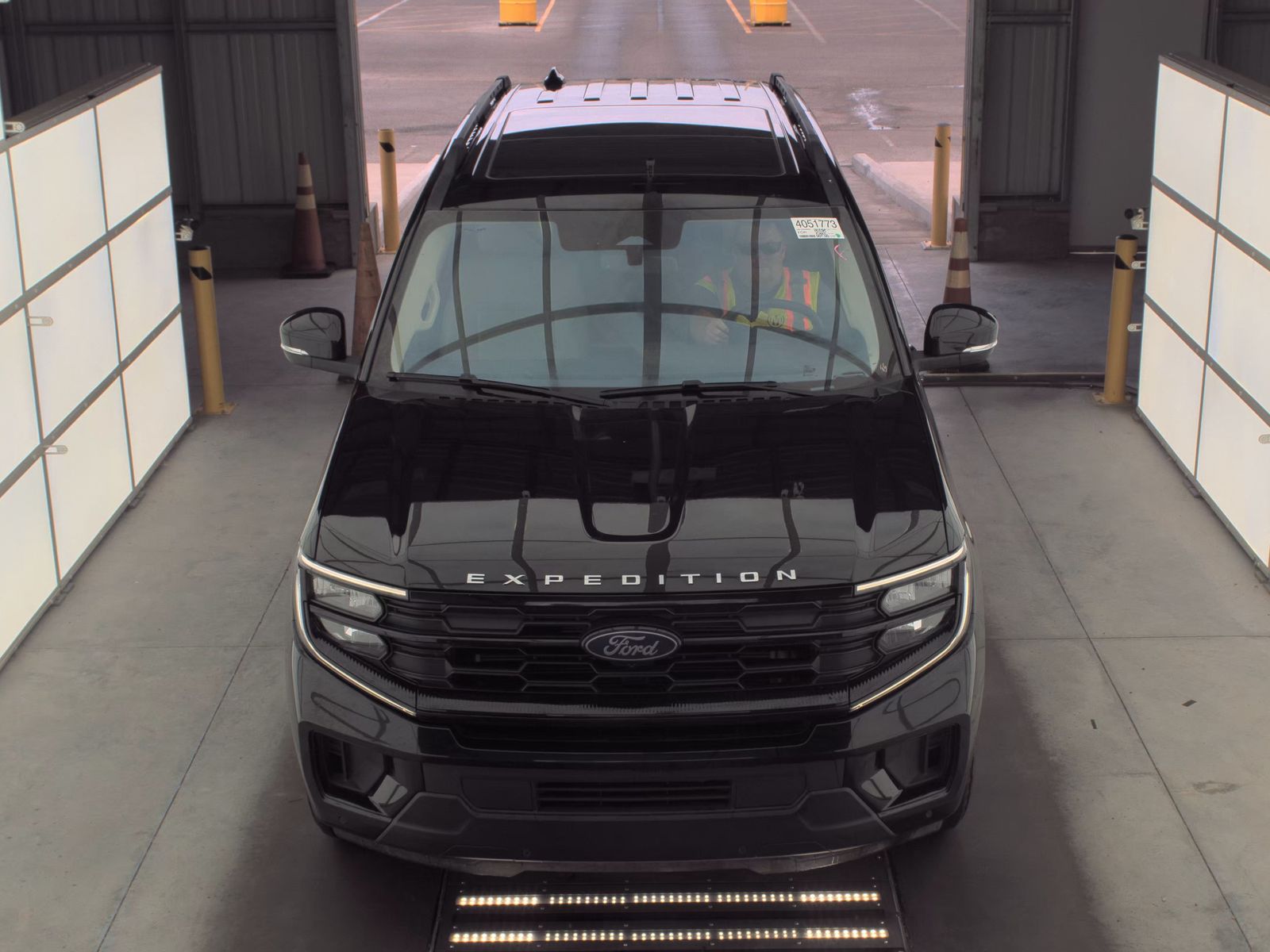 FORD EXPEDITION - 3