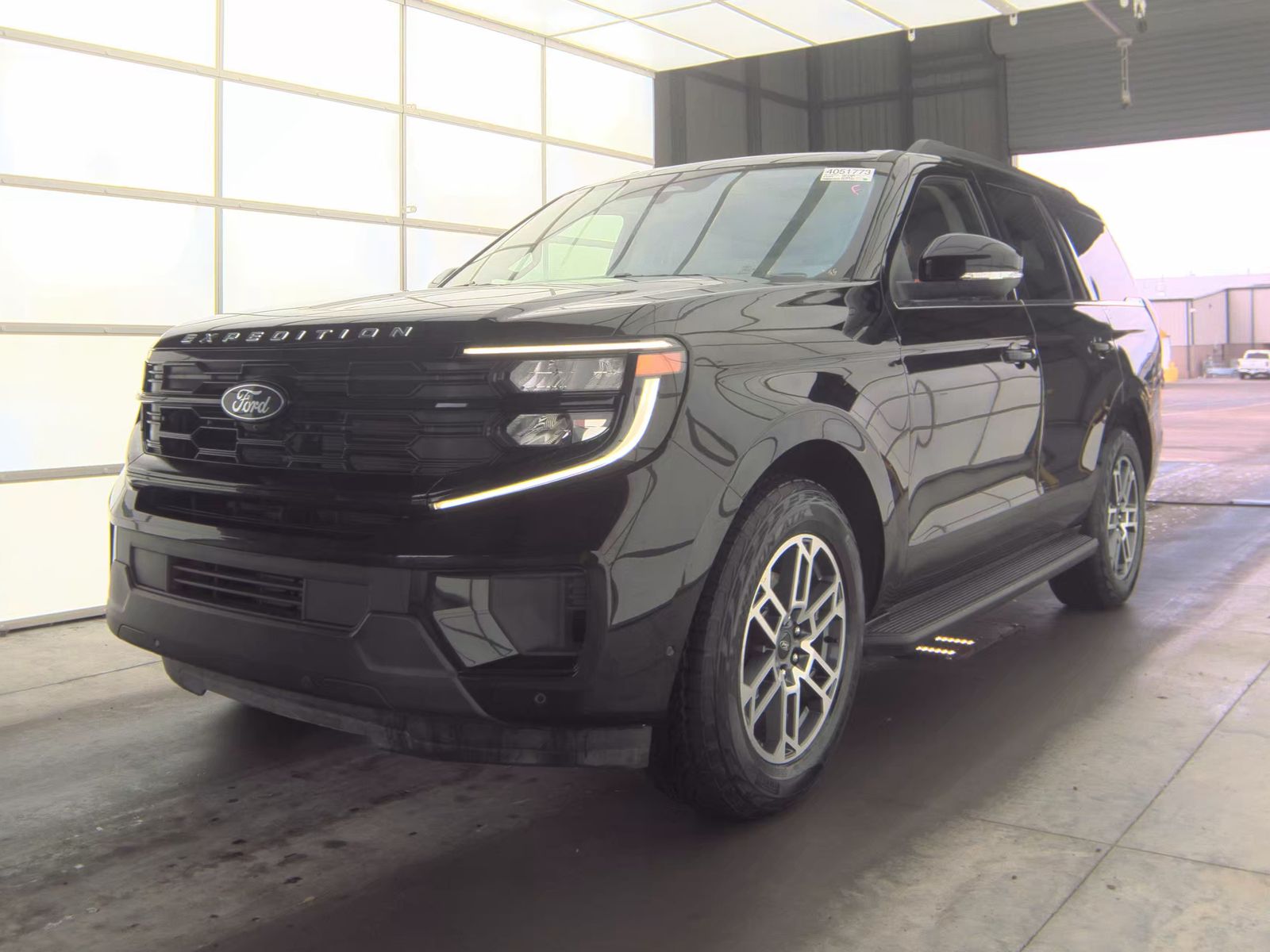 FORD EXPEDITION - 1
