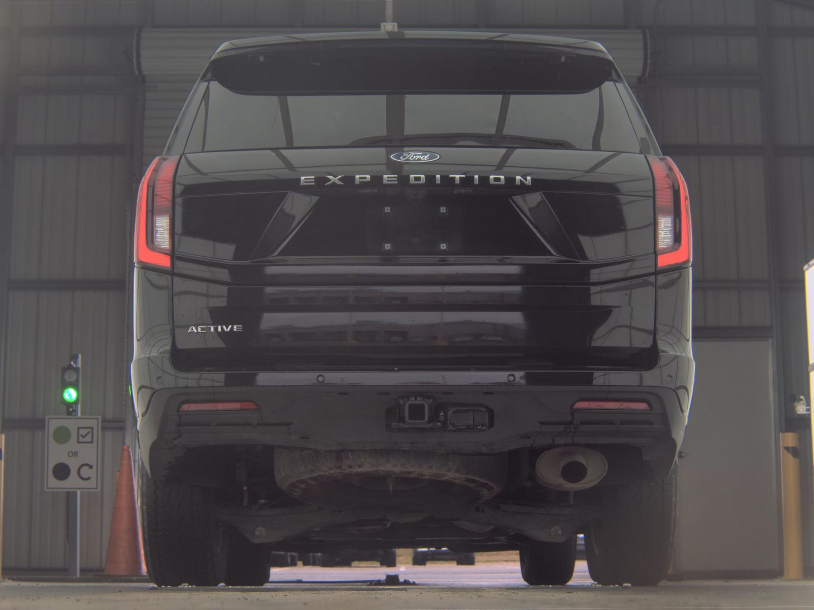 FORD EXPEDITION - 8