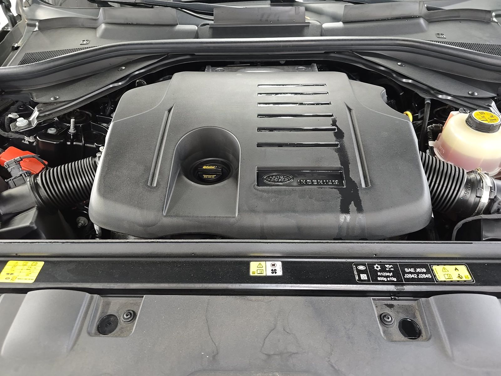 2025 Land Rover Range Rover Sport SE FWD