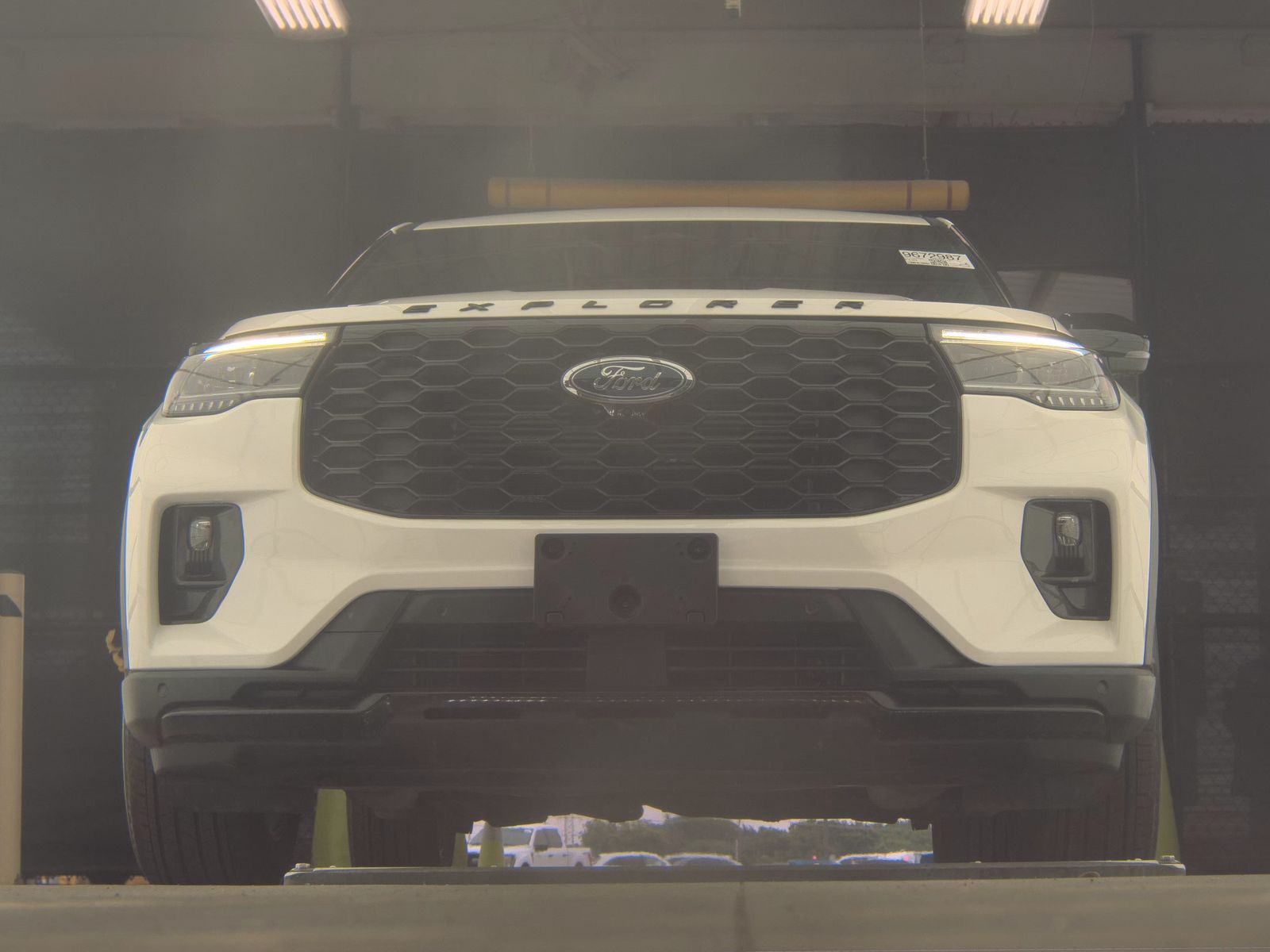 FORD EXPLORER - 4