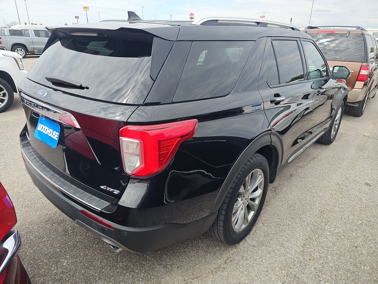 FORD EXPLORER - 5