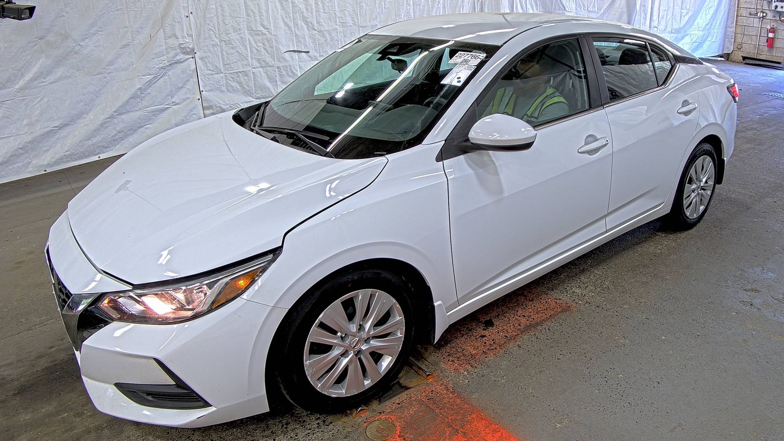 NISSAN SENTRA - 1