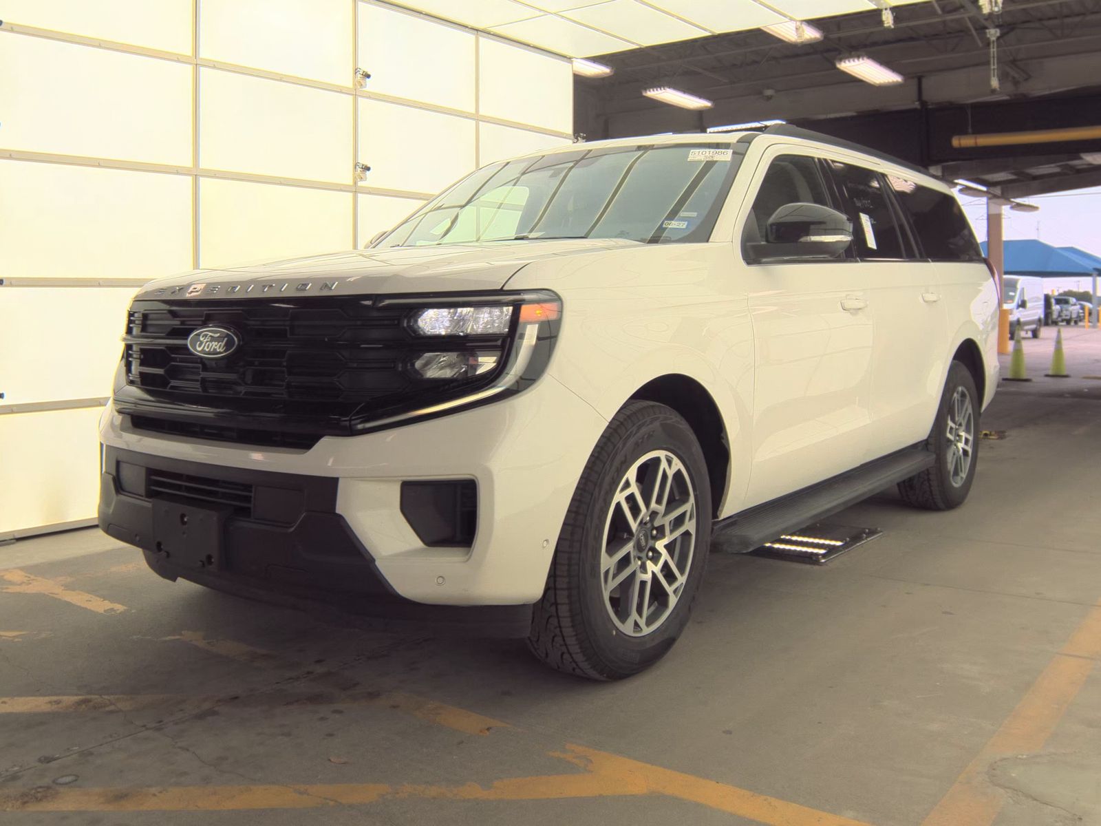 FORD EXPEDITION MAX - 1