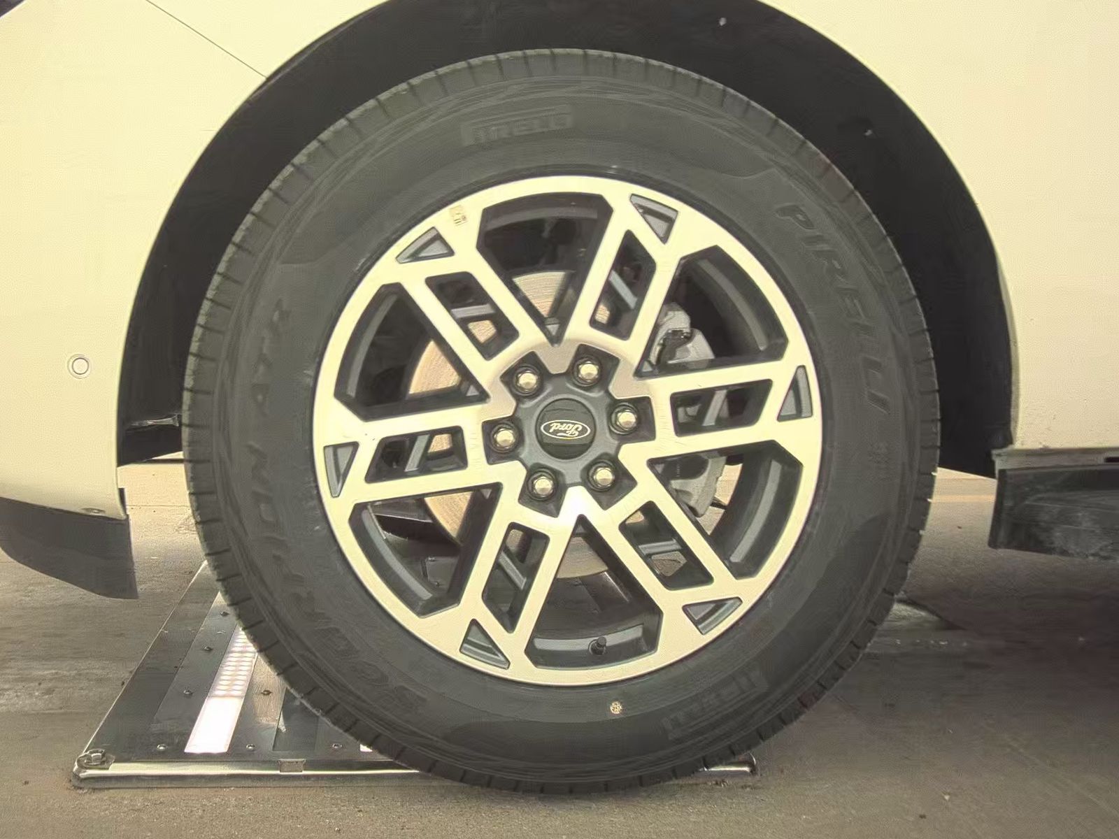 FORD EXPEDITION MAX - 10