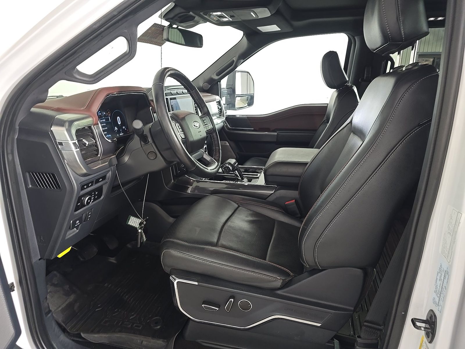 2023 Ford F-150 Lariat AWD