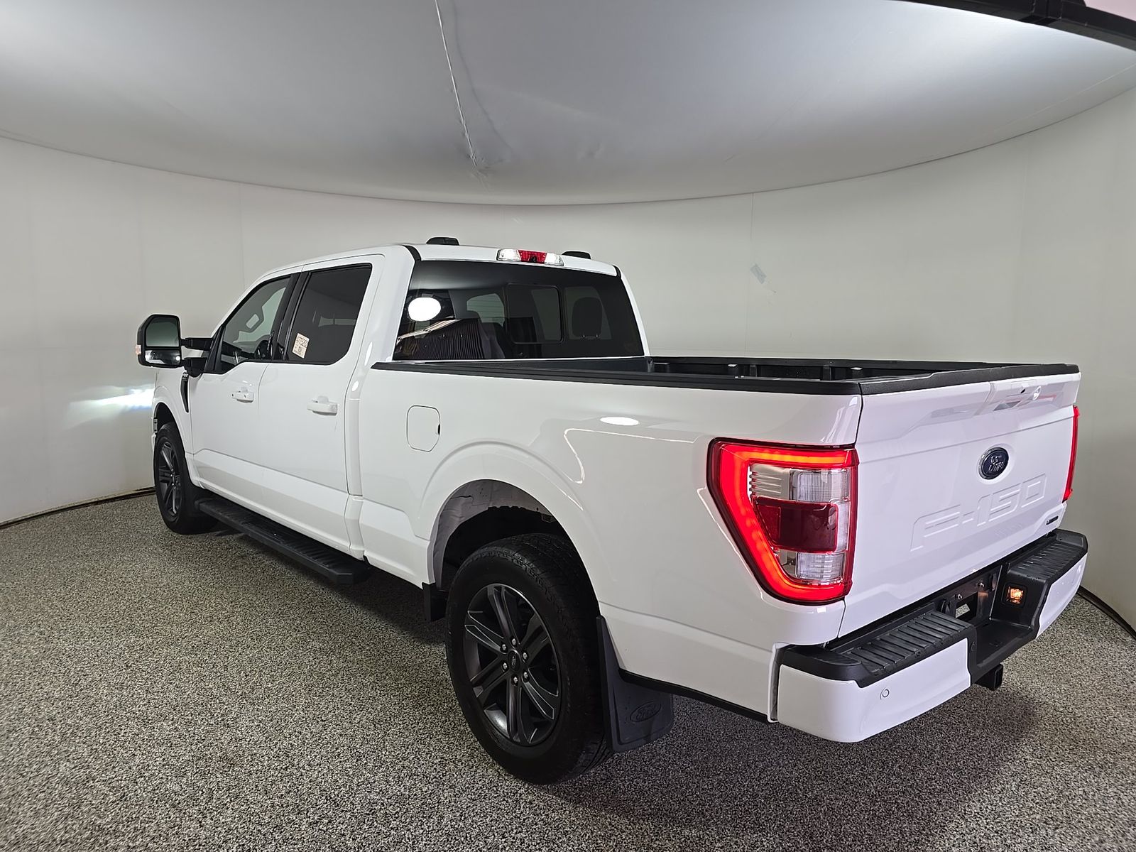 2023 Ford F-150 Lariat AWD