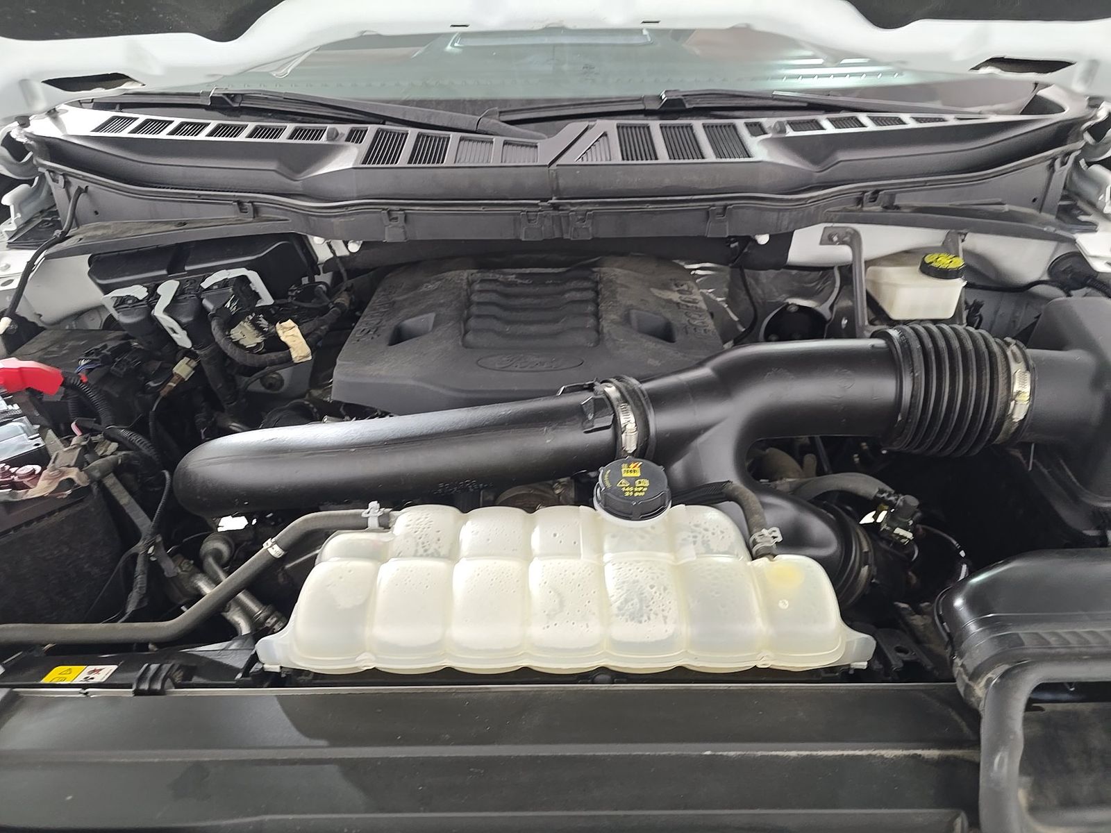 2023 Ford F-150 Lariat AWD