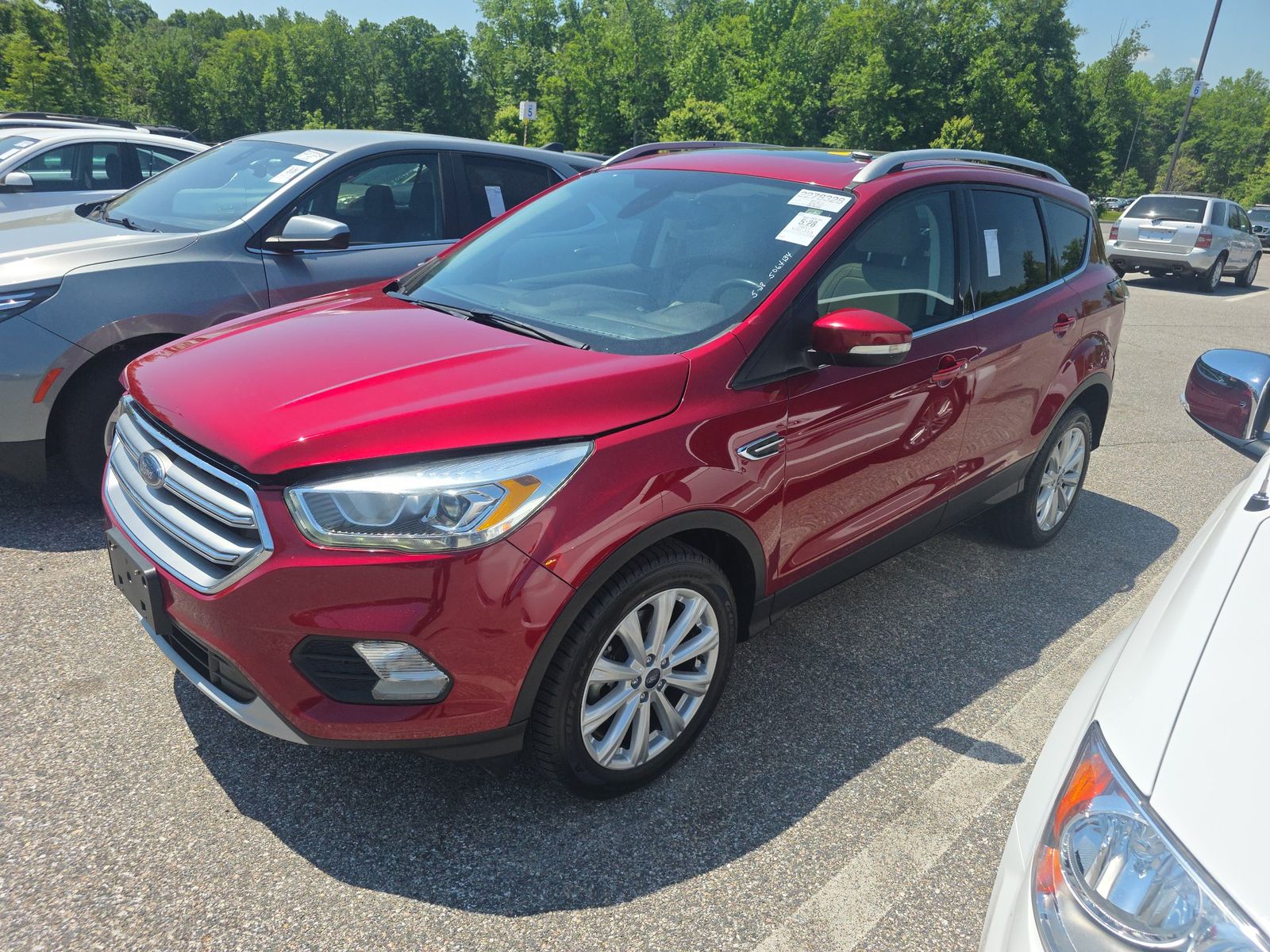 FORD ESCAPE - 1
