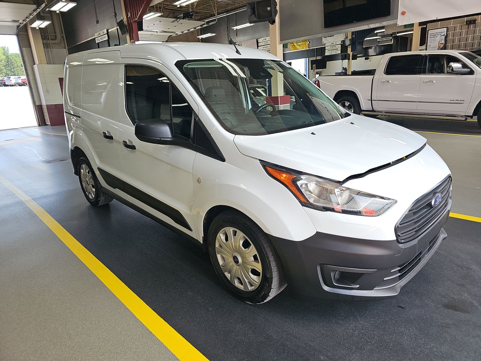 FORD TRANSIT CONNECT - 4