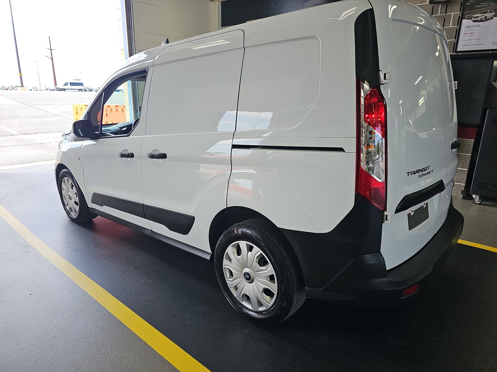 FORD TRANSIT CONNECT - 7