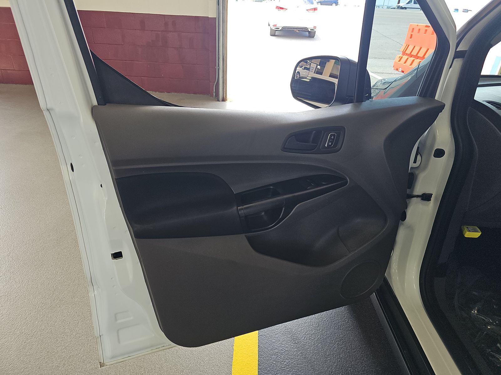FORD TRANSIT CONNECT - 10
