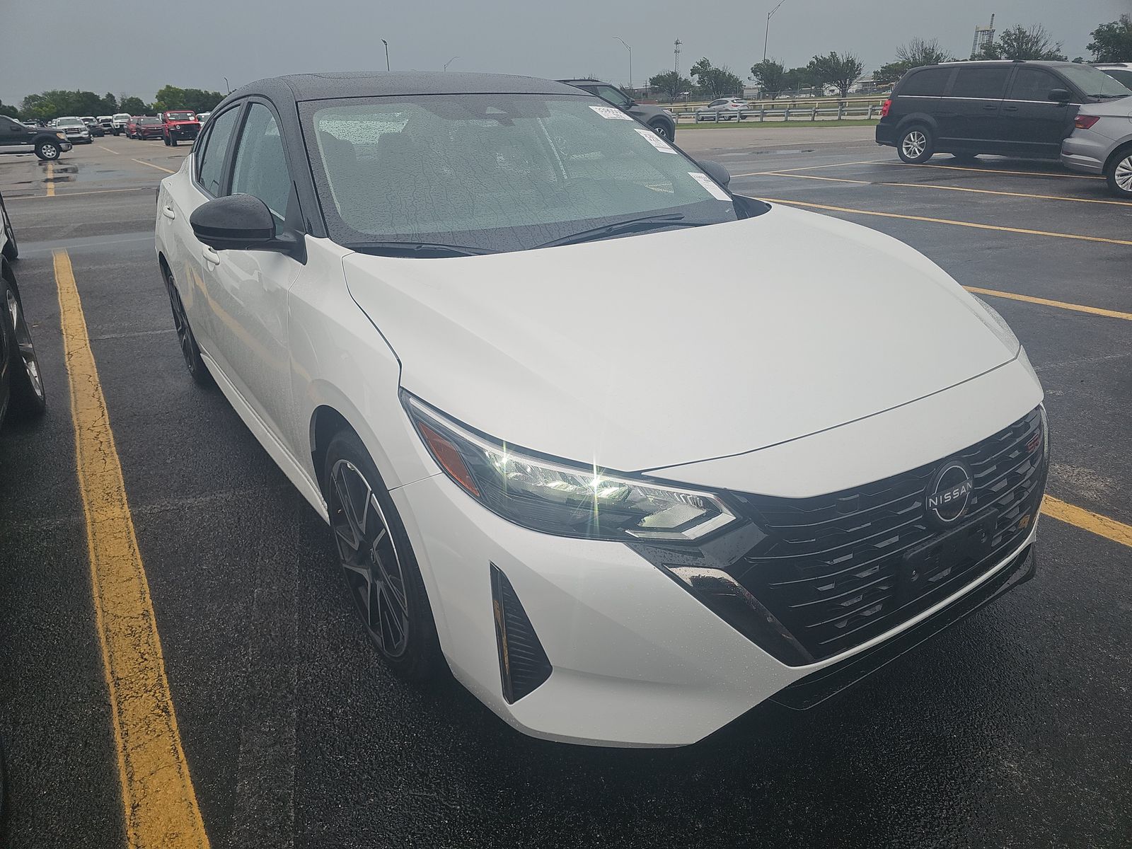 NISSAN SENTRA - 4
