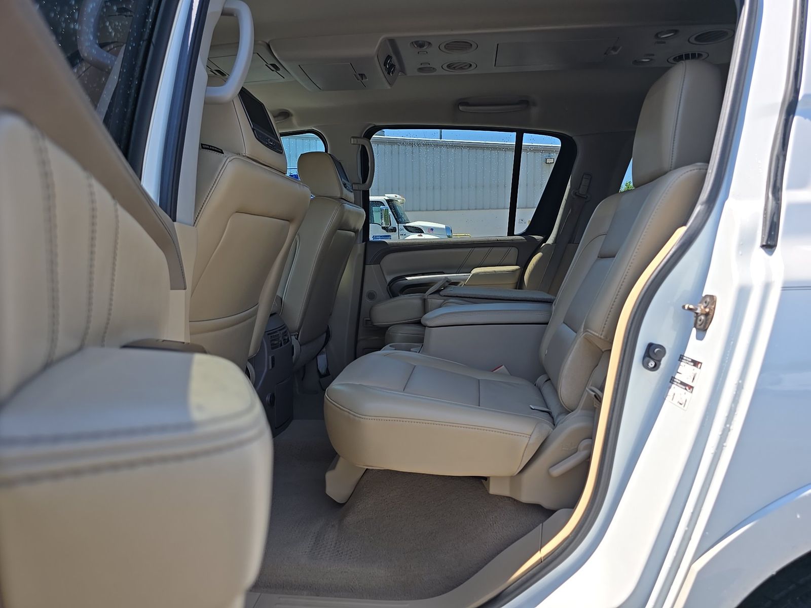 NISSAN ARMADA - 8