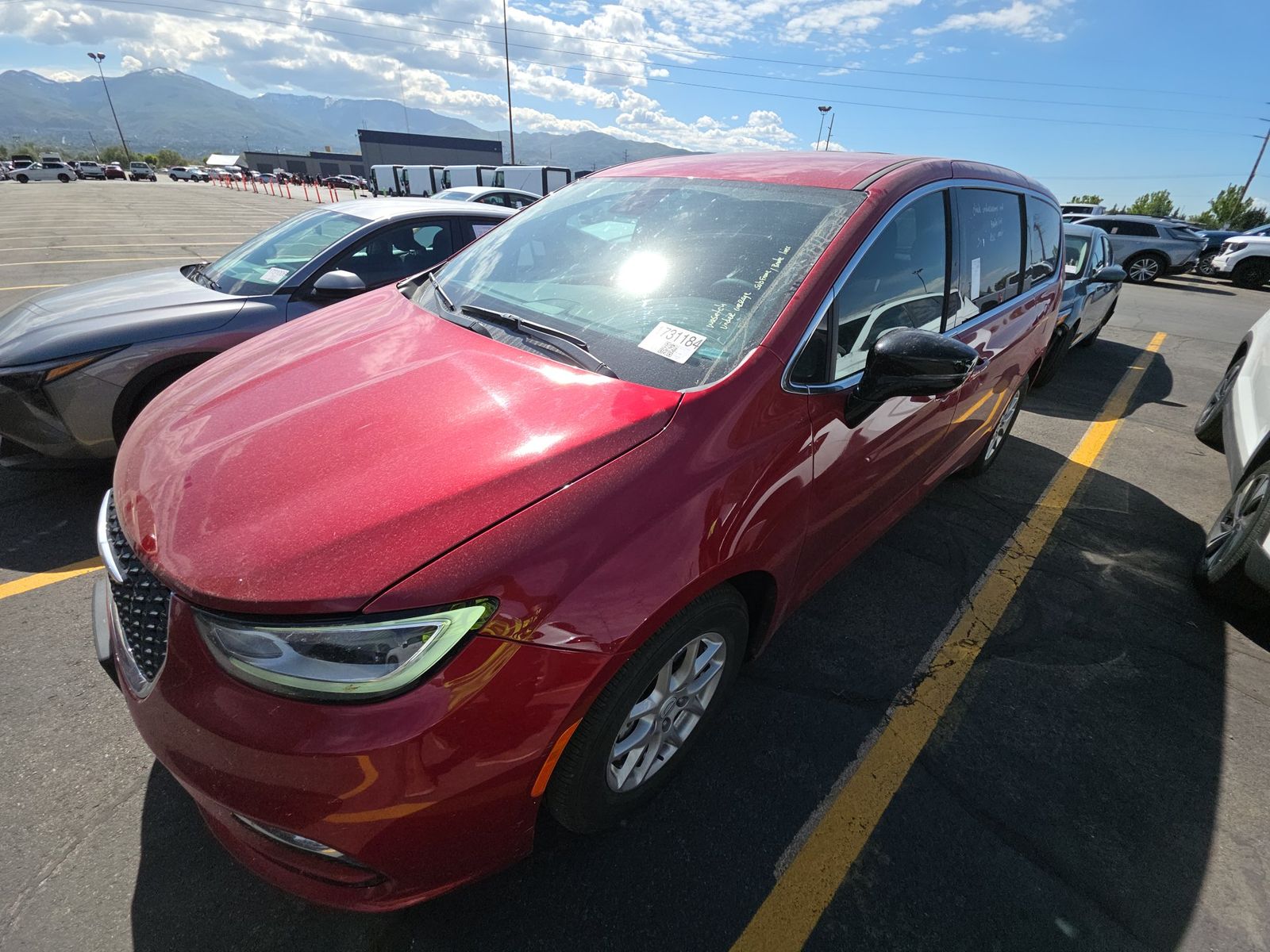 2026 Chrysler Pacifica Select FWD