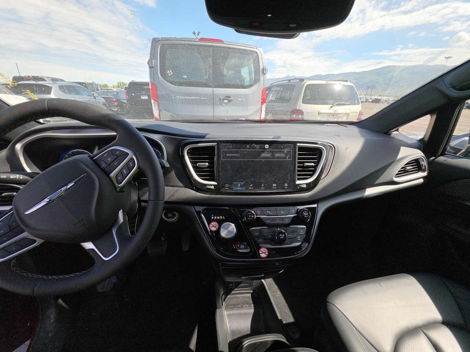 2026 Chrysler Pacifica Select FWD