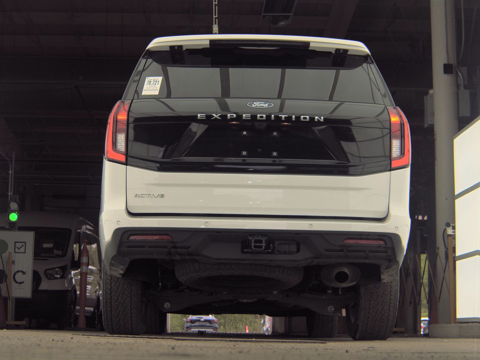 FORD EXPEDITION - 8
