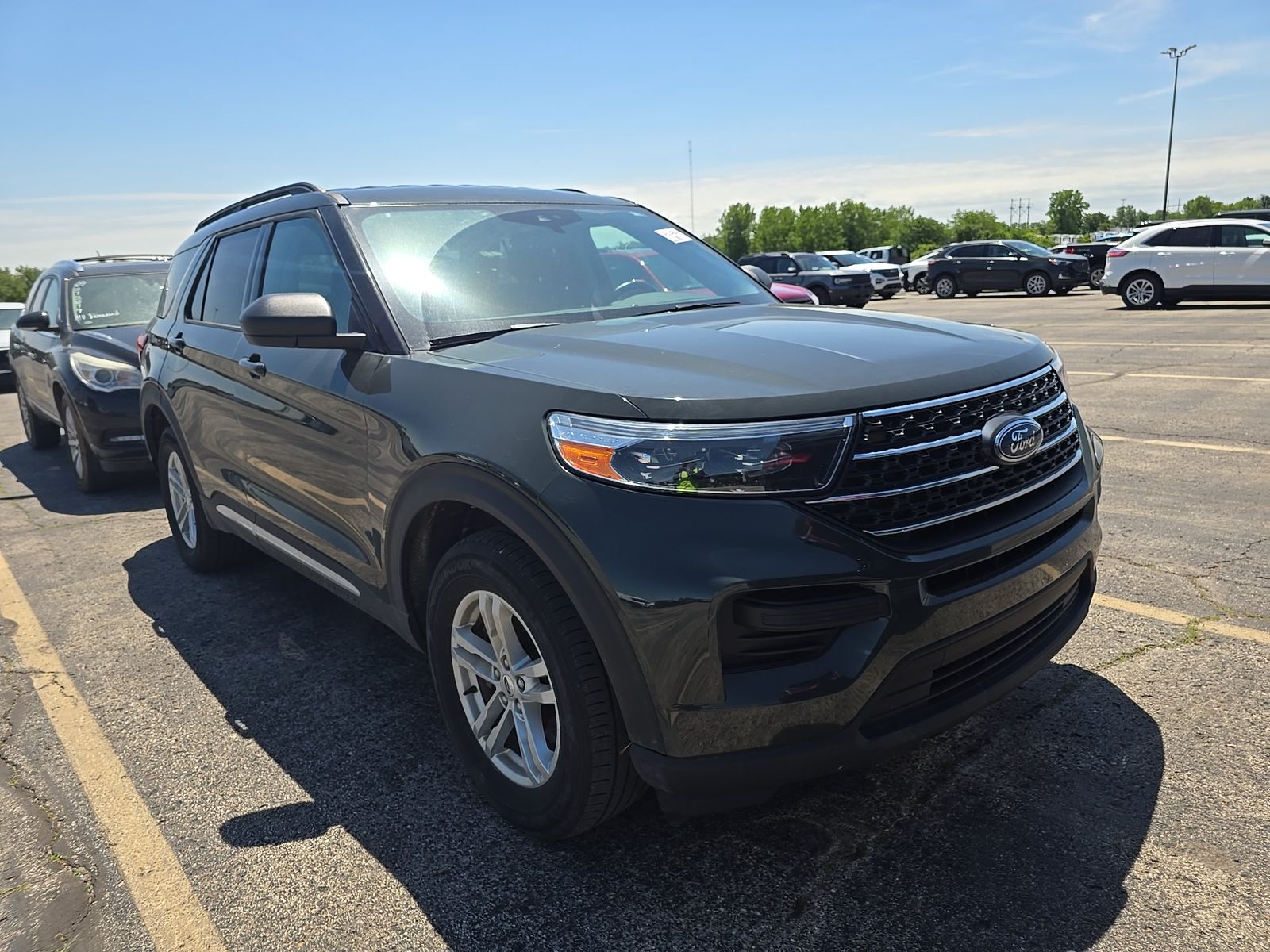 FORD EXPLORER - 4