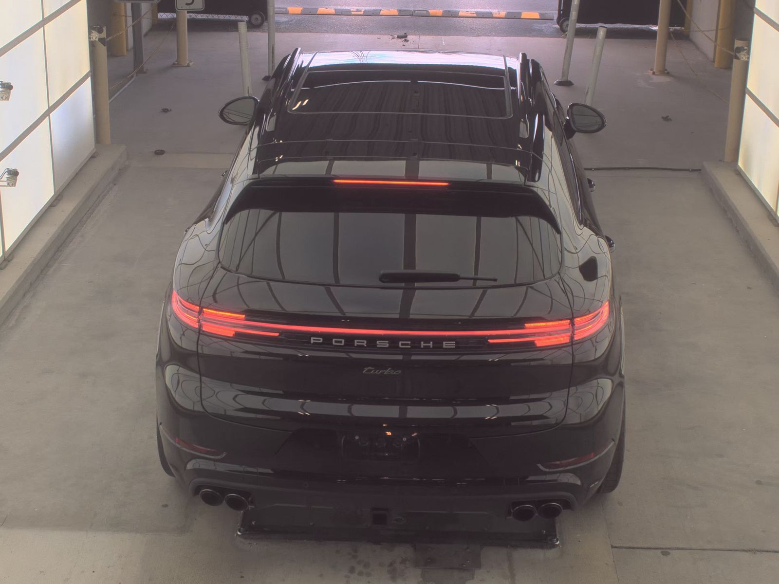 PORSCHE CAYENNE - 6