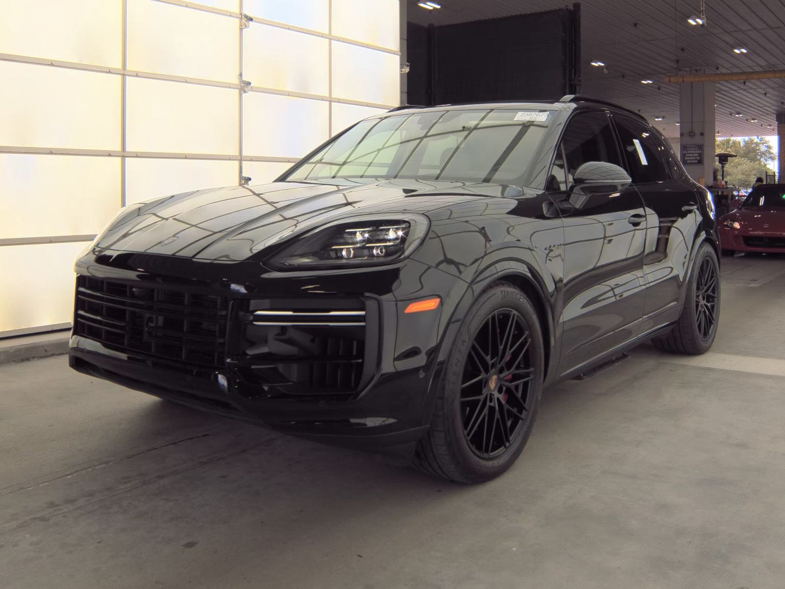 PORSCHE CAYENNE - 1