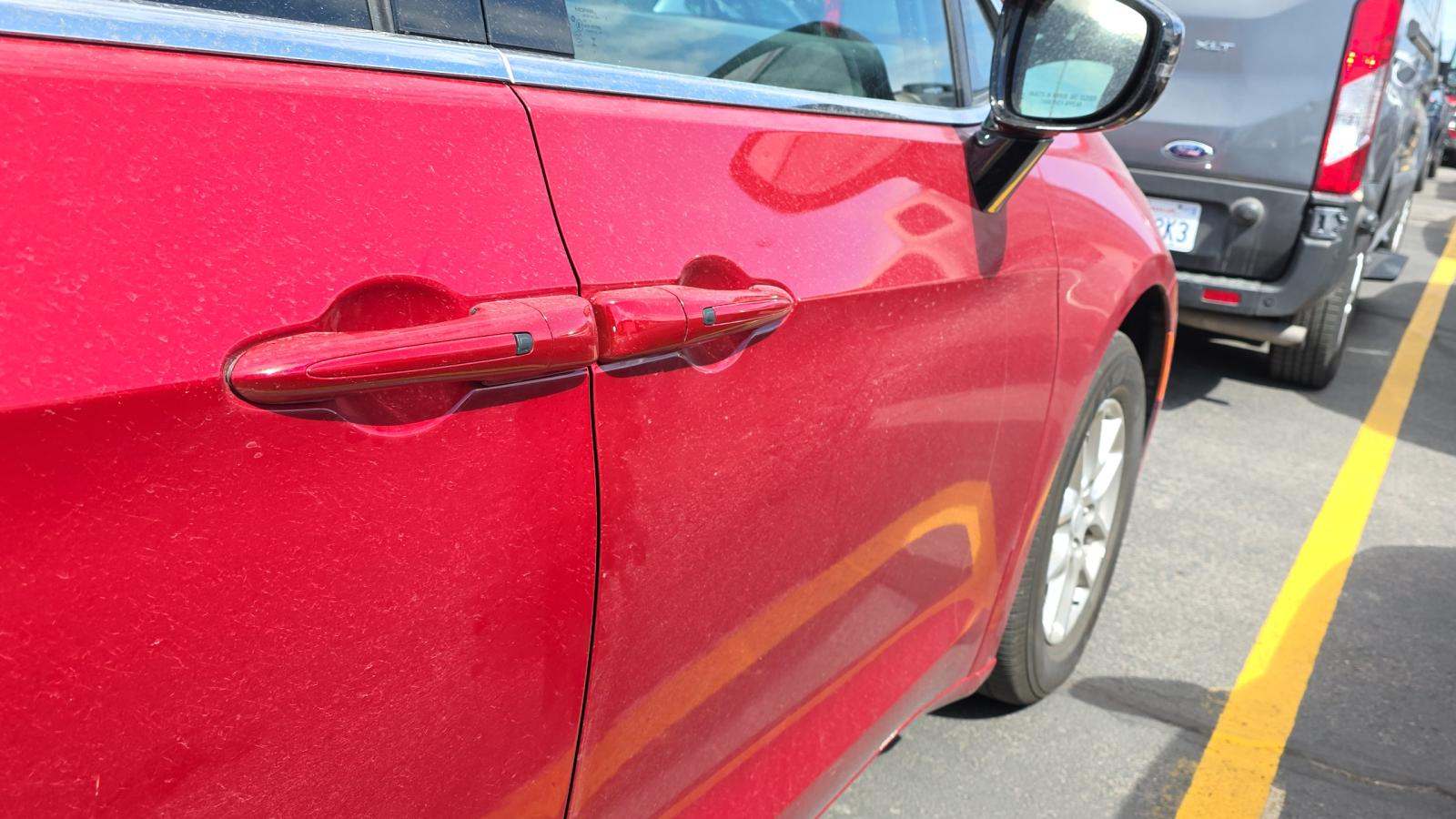 2026 Chrysler Pacifica Select FWD