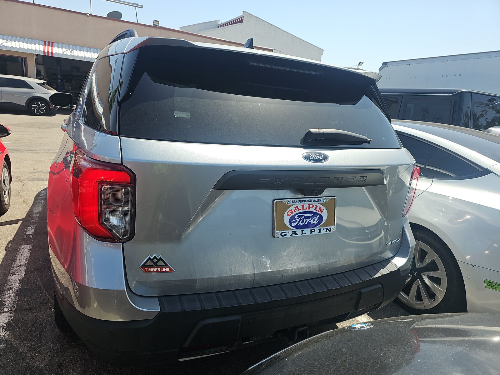 FORD EXPLORER - 6
