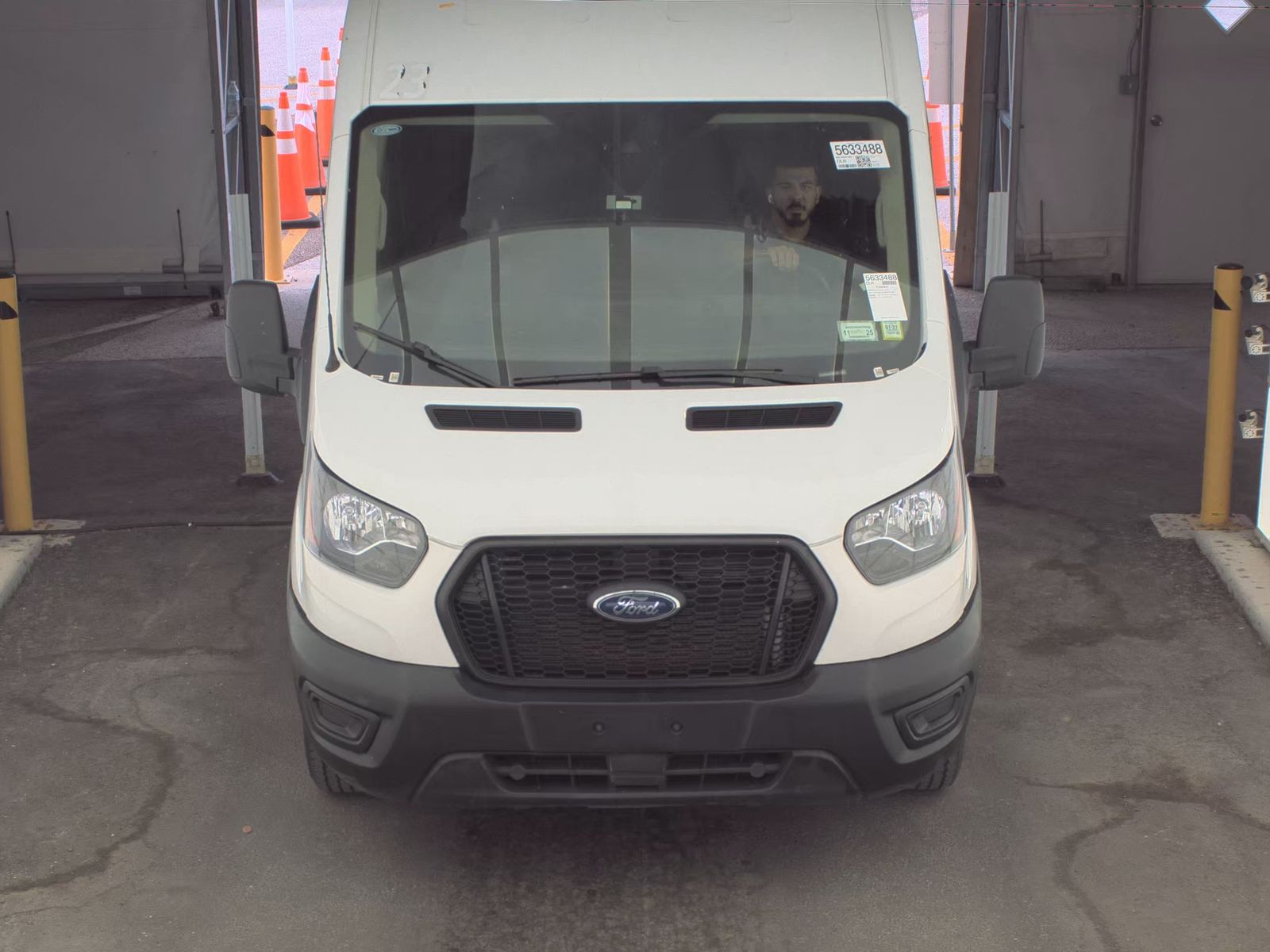 FORD TRANSIT 250 - 3