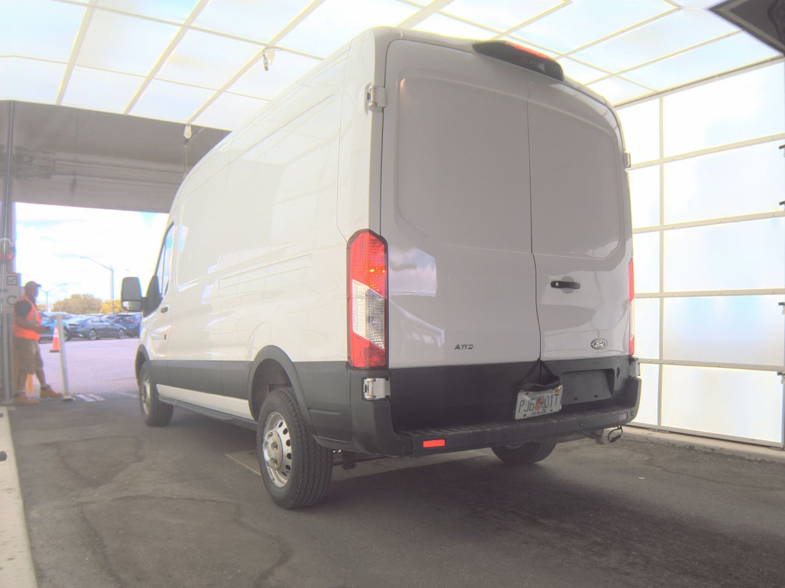 FORD TRANSIT 250 - 9