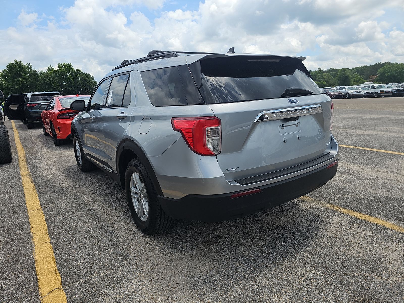 FORD EXPLORER - 7