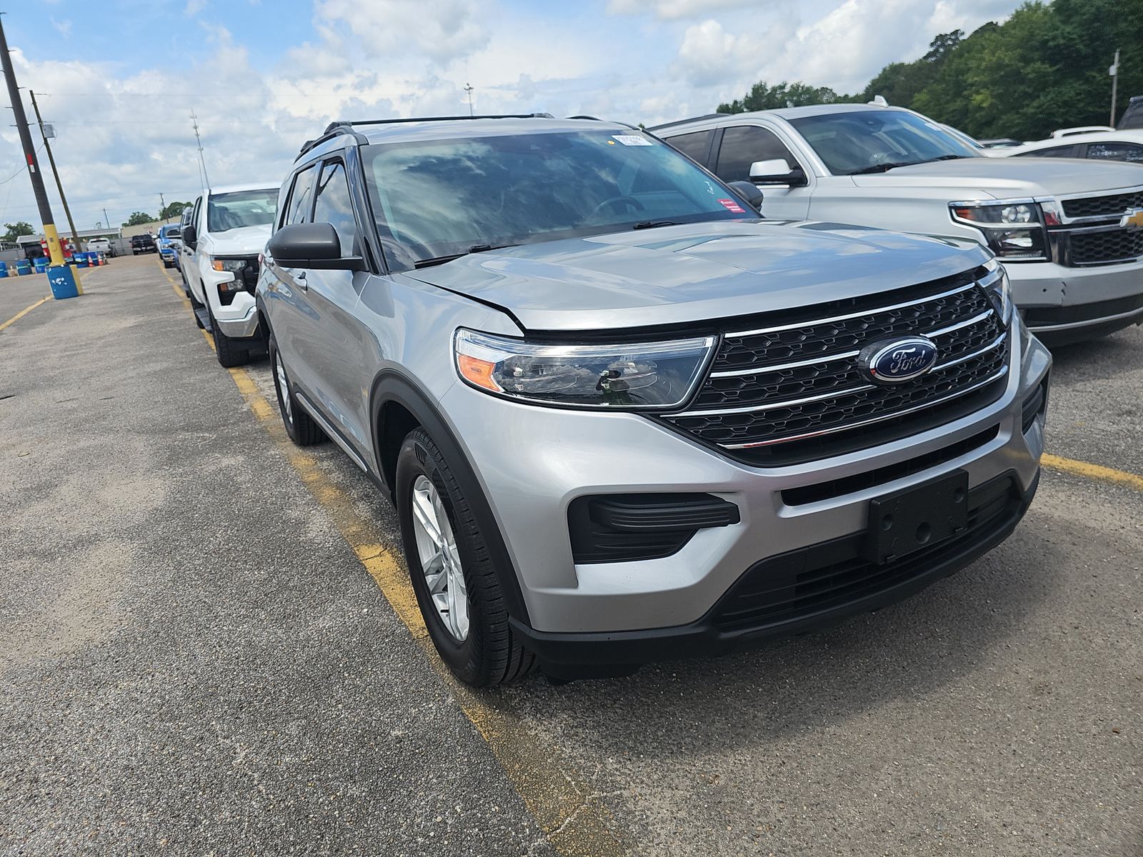 FORD EXPLORER - 4