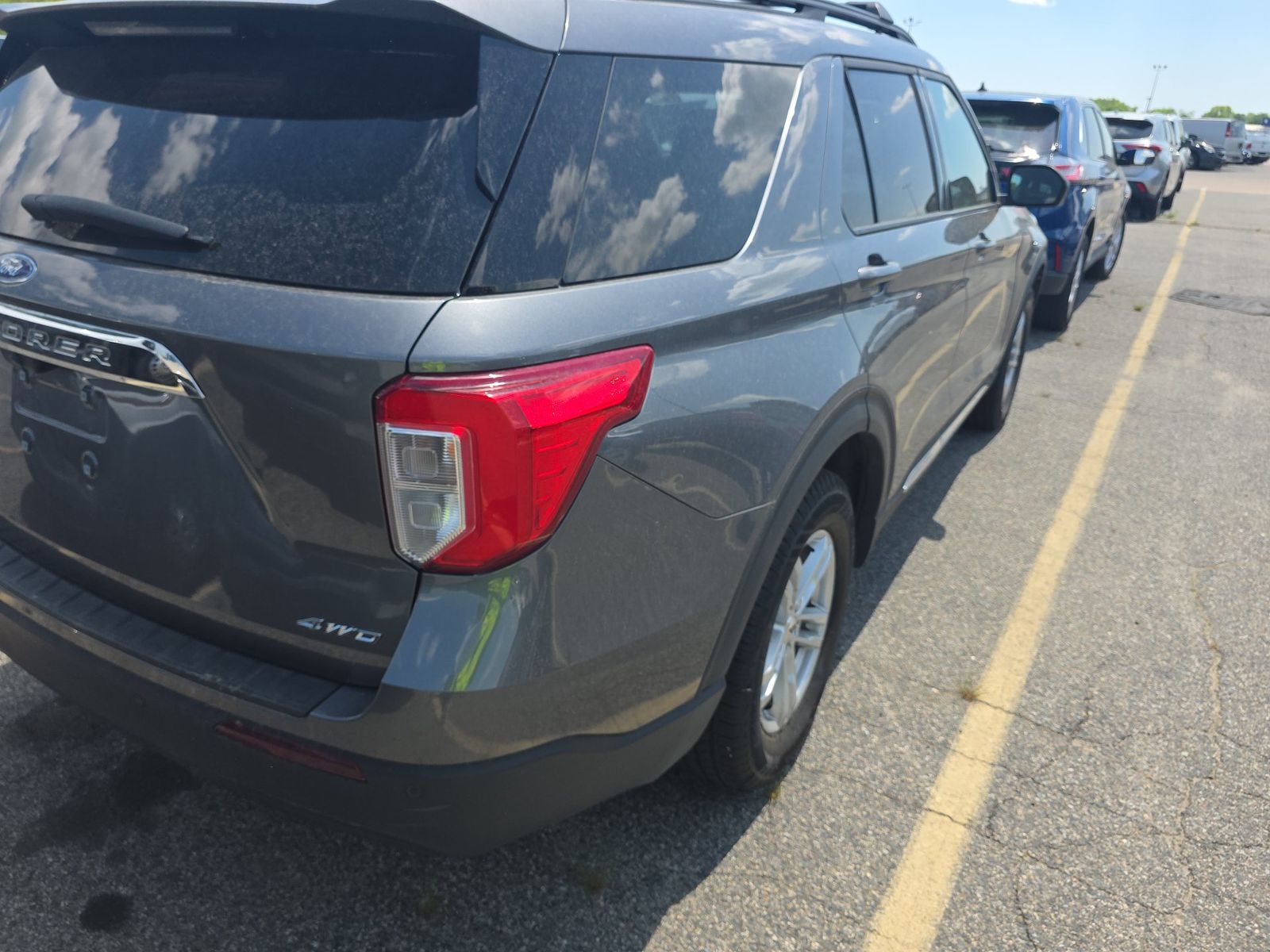 FORD EXPLORER - 5