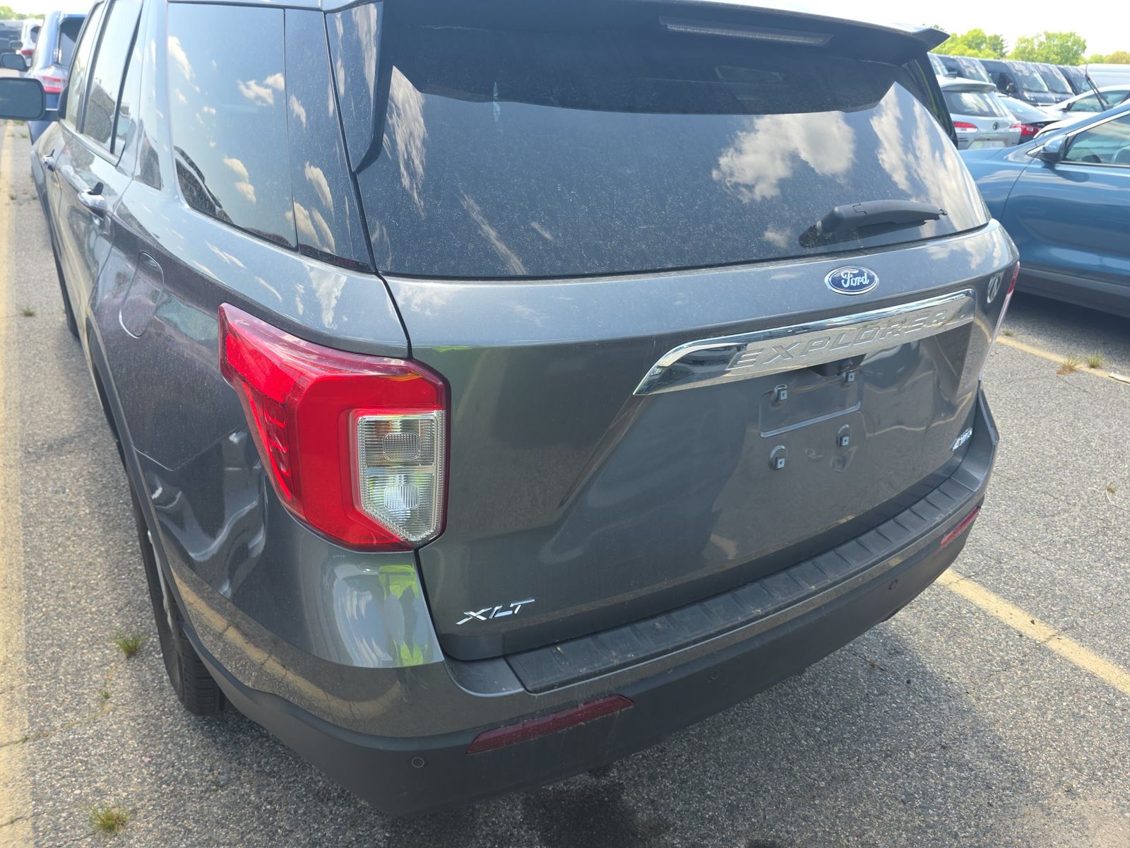 FORD EXPLORER - 7