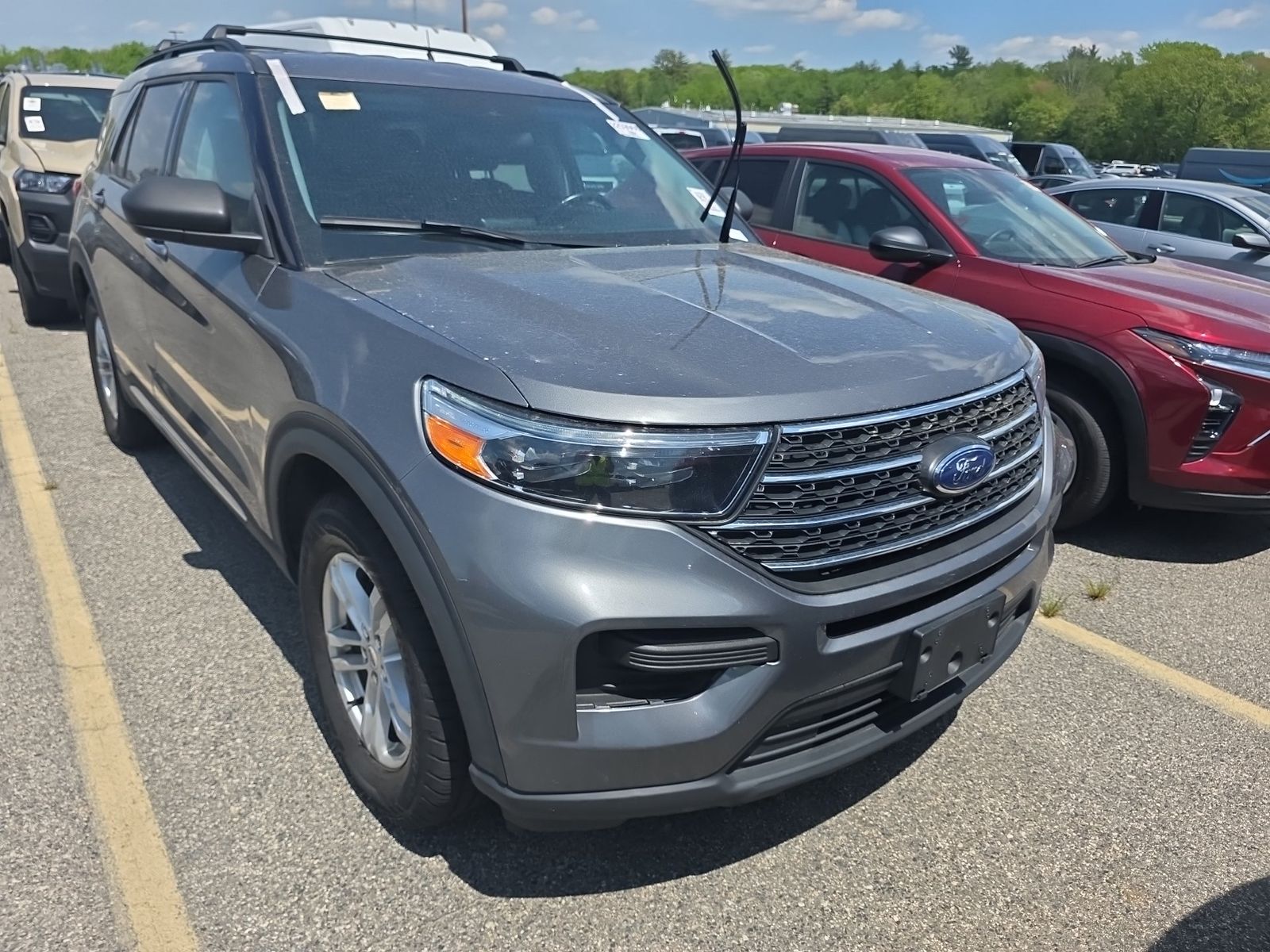 FORD EXPLORER - 4
