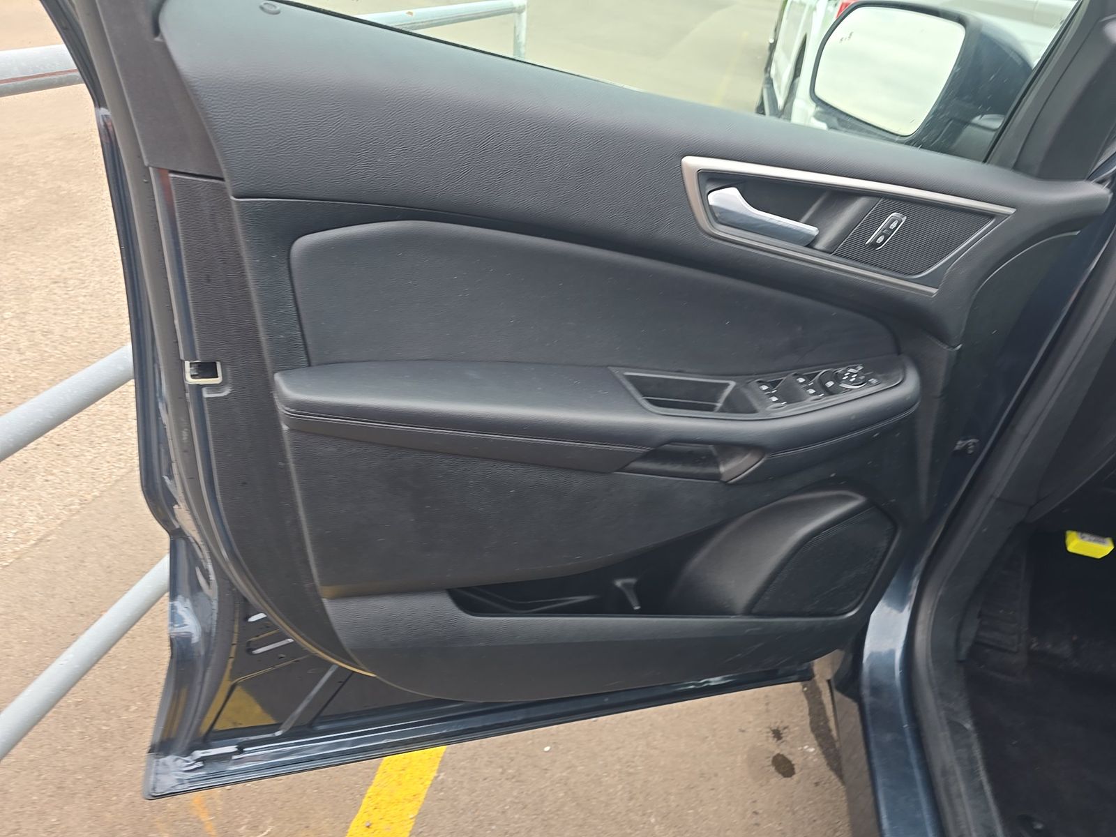 2023 Ford Edge SEL AWD