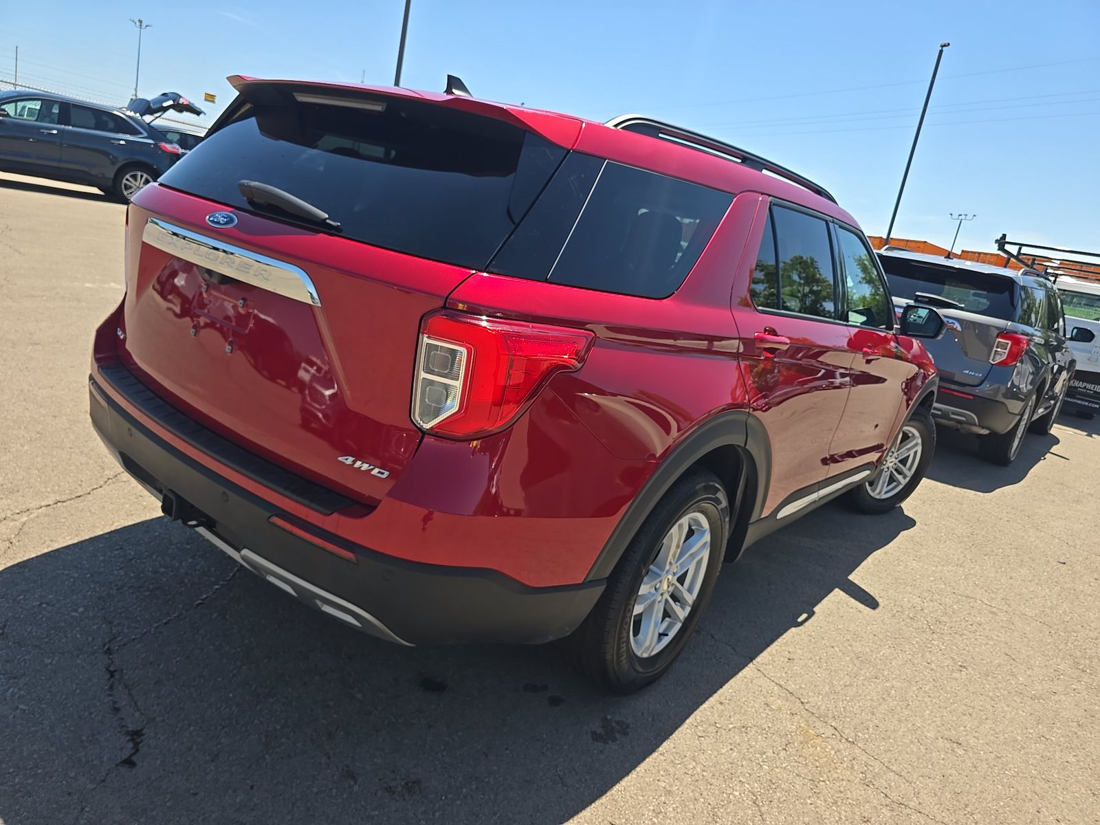 FORD EXPLORER - 5