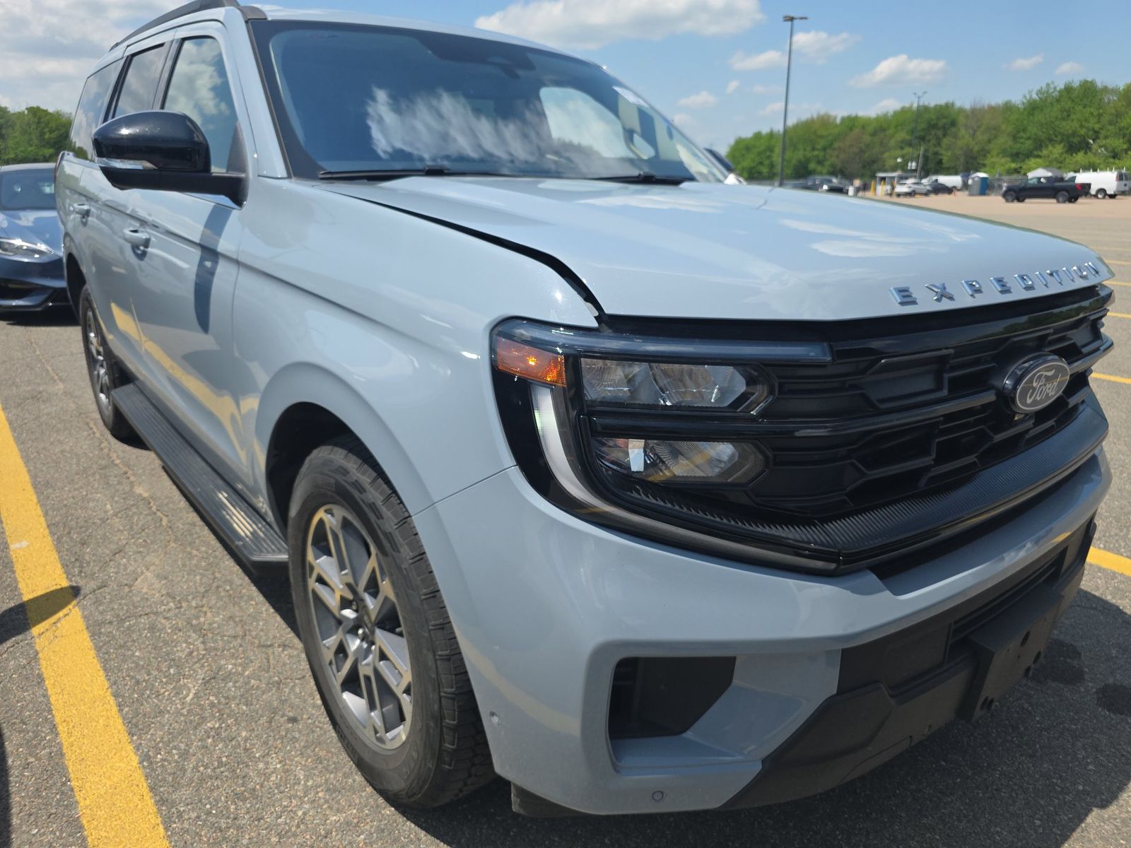 FORD EXPEDITION - 4