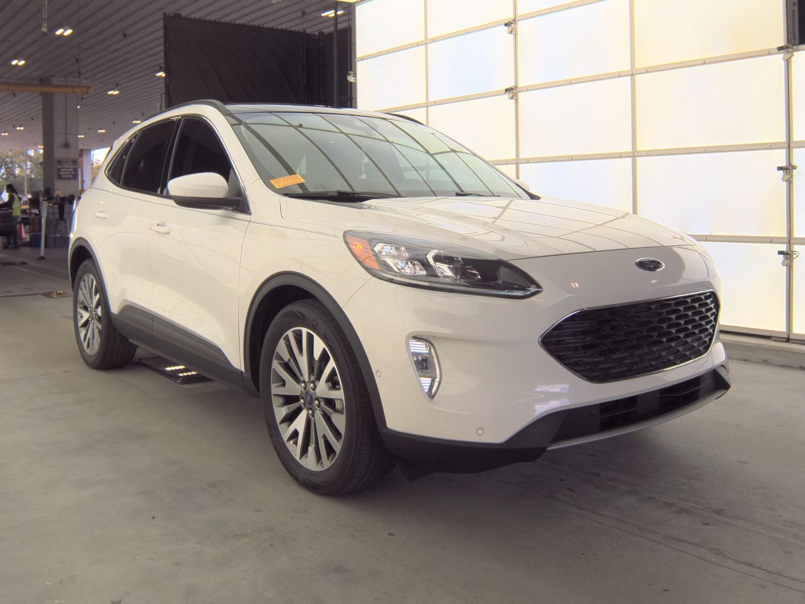 FORD ESCAPE - 5