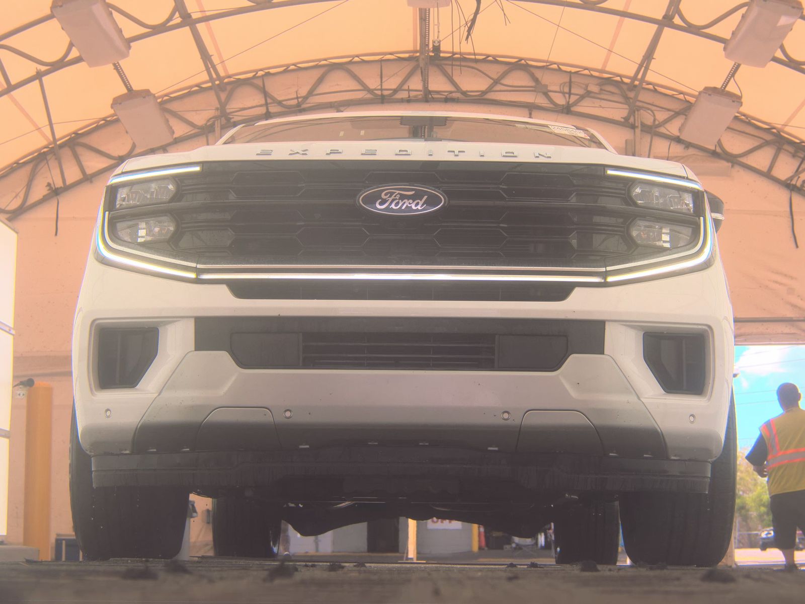 FORD EXPEDITION MAX - 4