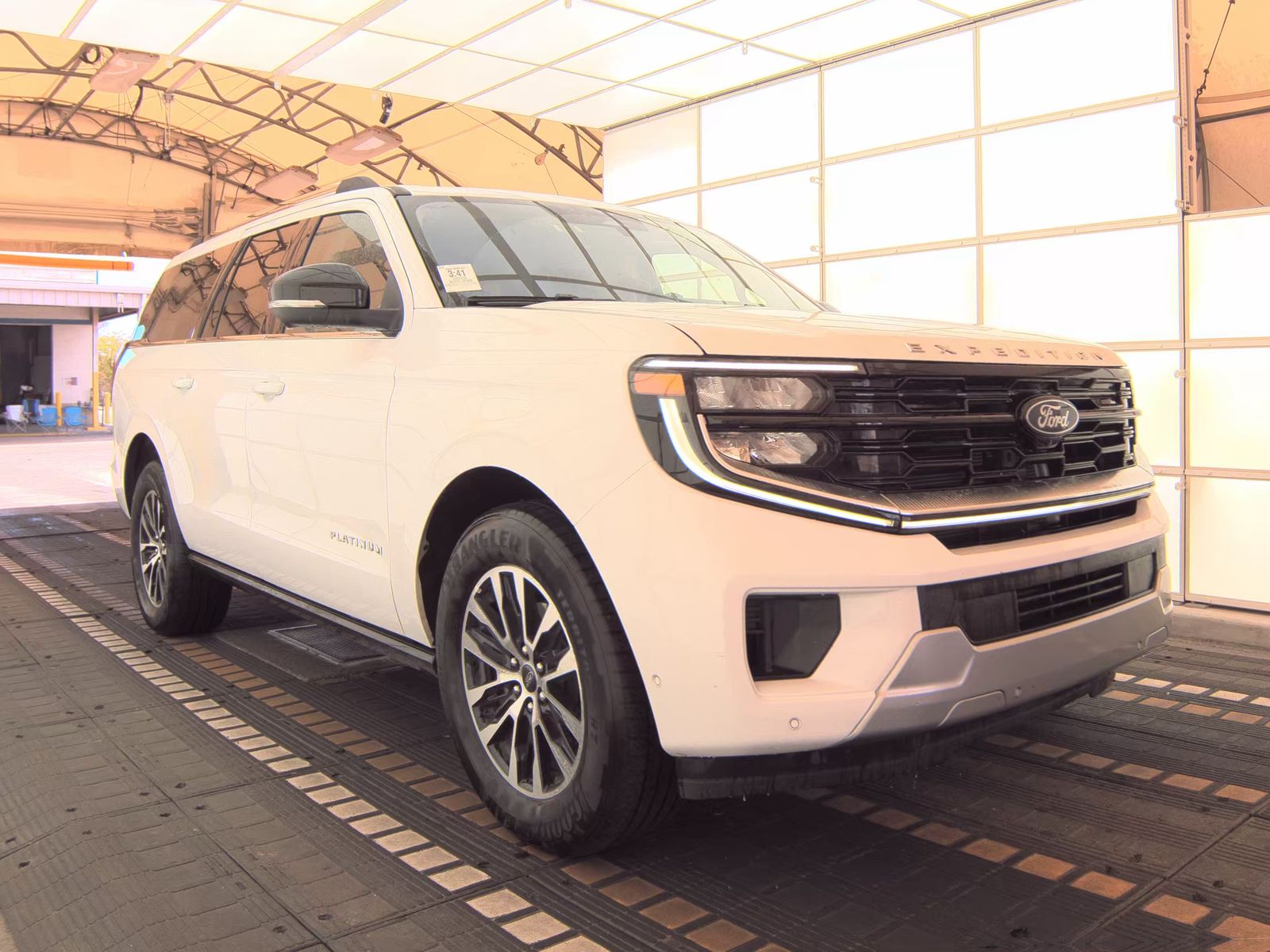 FORD EXPEDITION MAX - 5