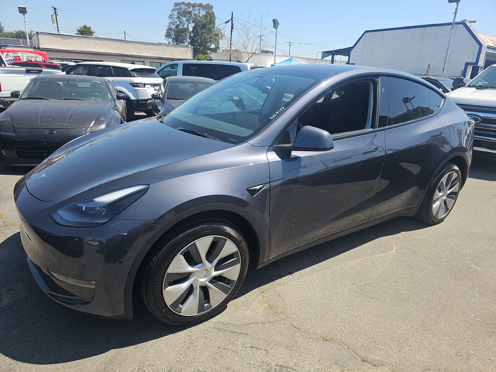 TESLA MODEL Y - 1